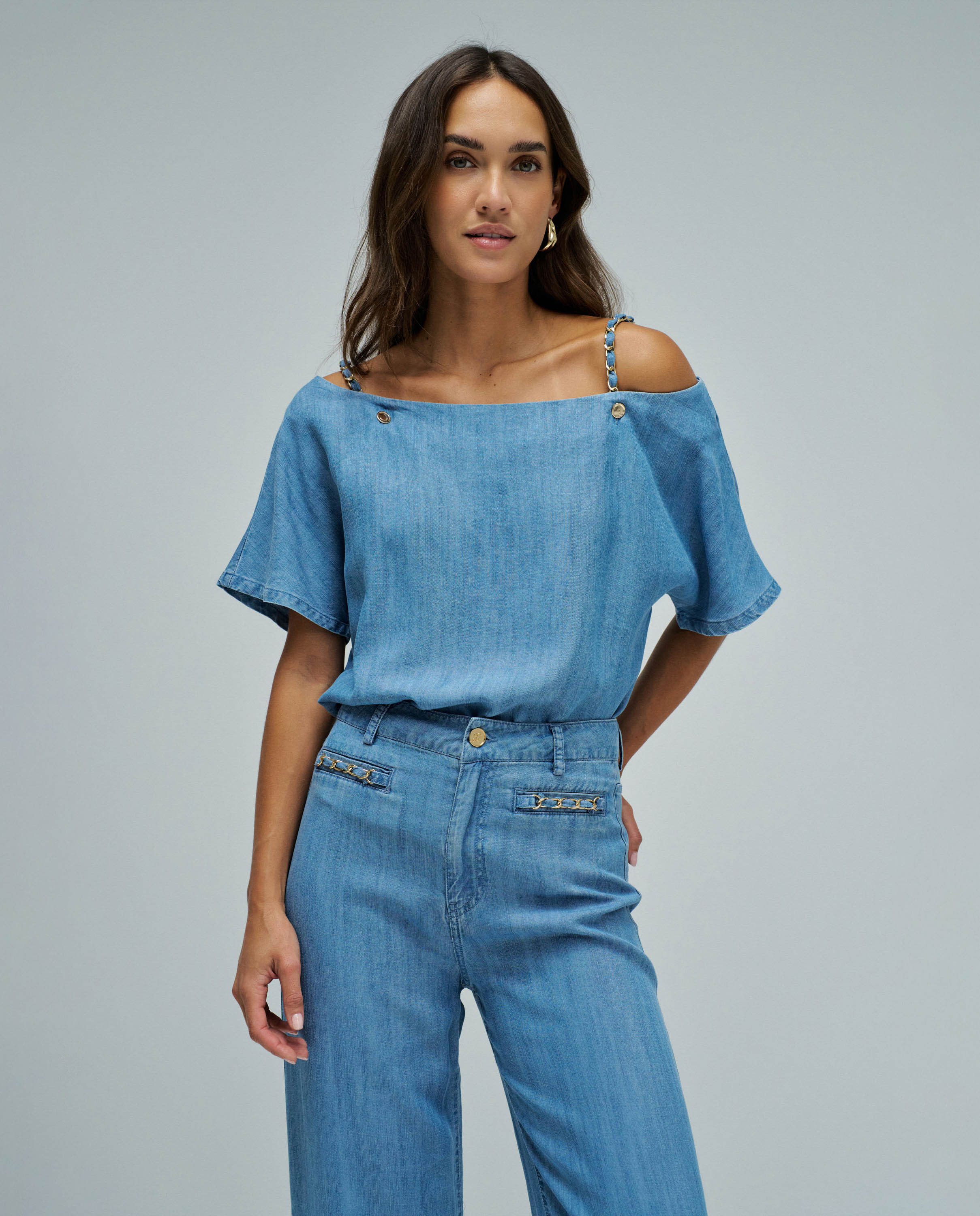 Imagem 0 de Blusa em Lightdenim