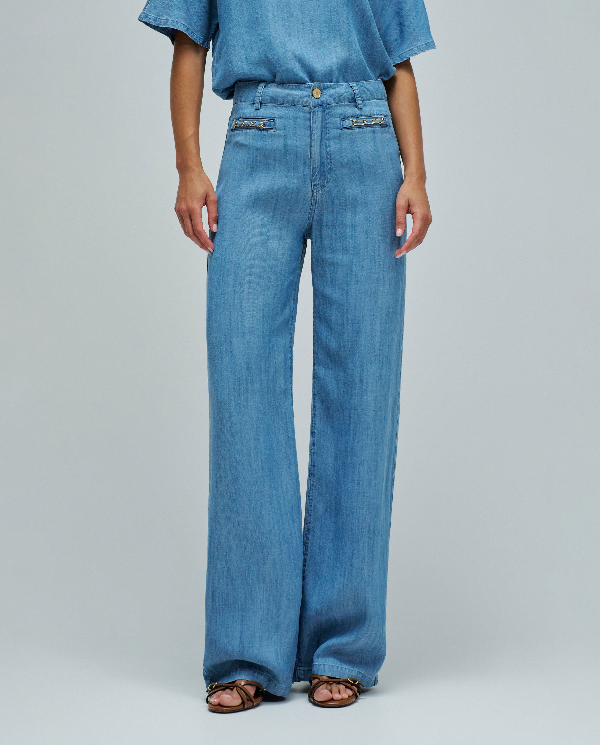 Calças em Light Denim Wide Leg Azul-5