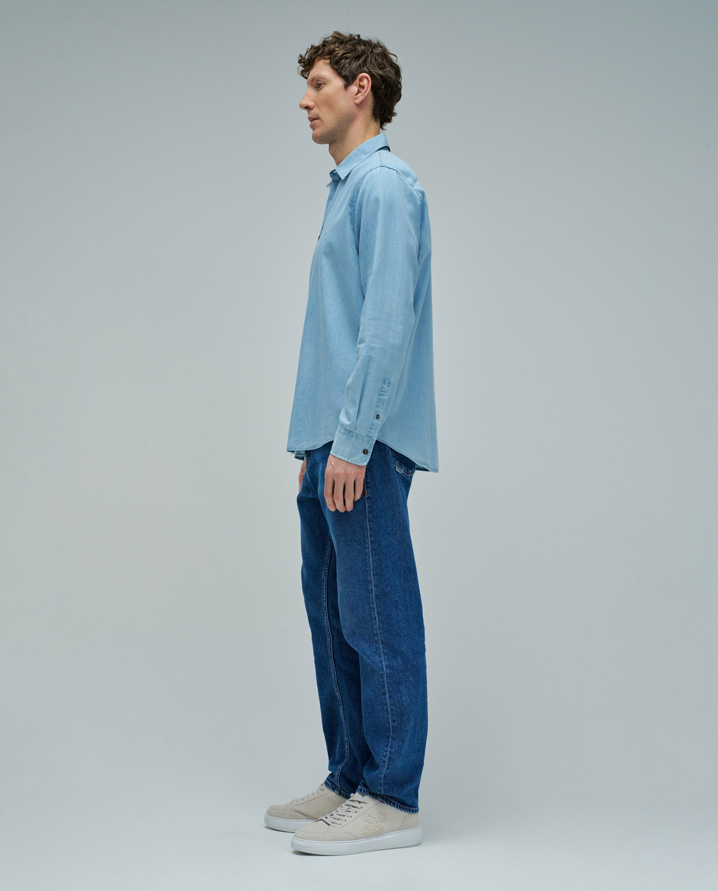 Camisa em Denim Leve Azul-2