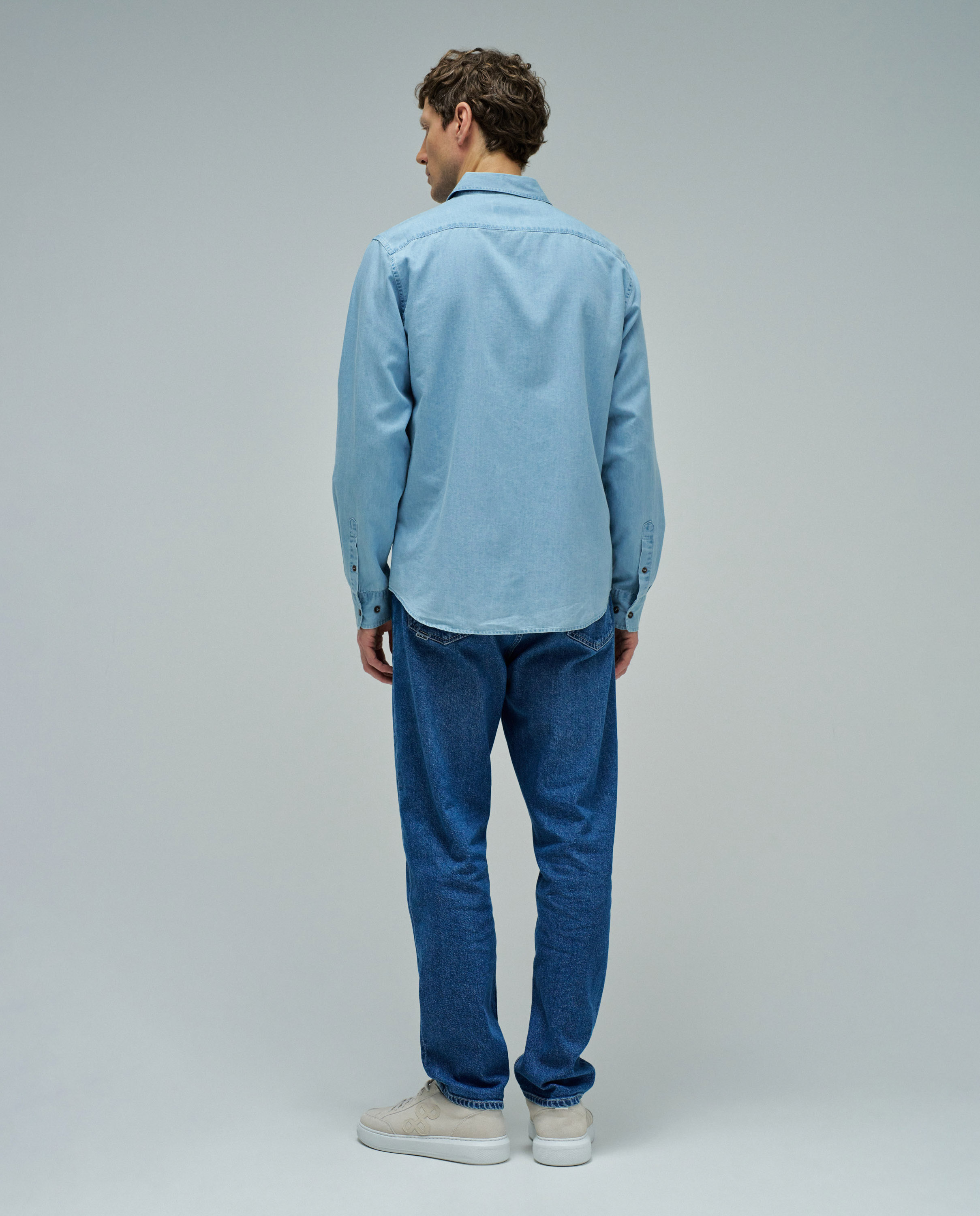 Camisa em Denim Leve Azul-3