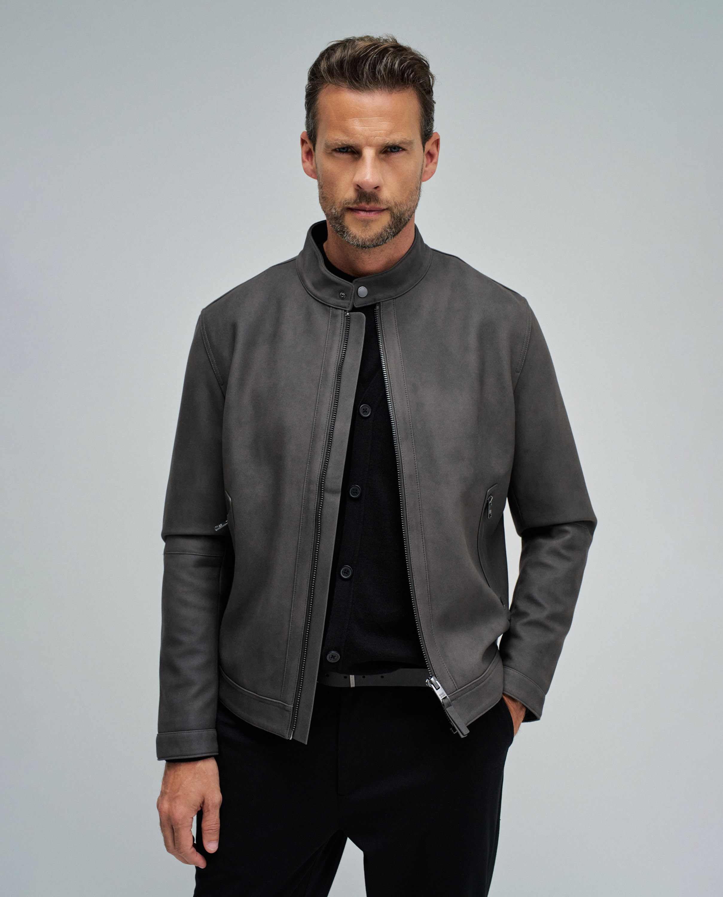 Imagem 0 de Casaco Tipo Biker em Camurça