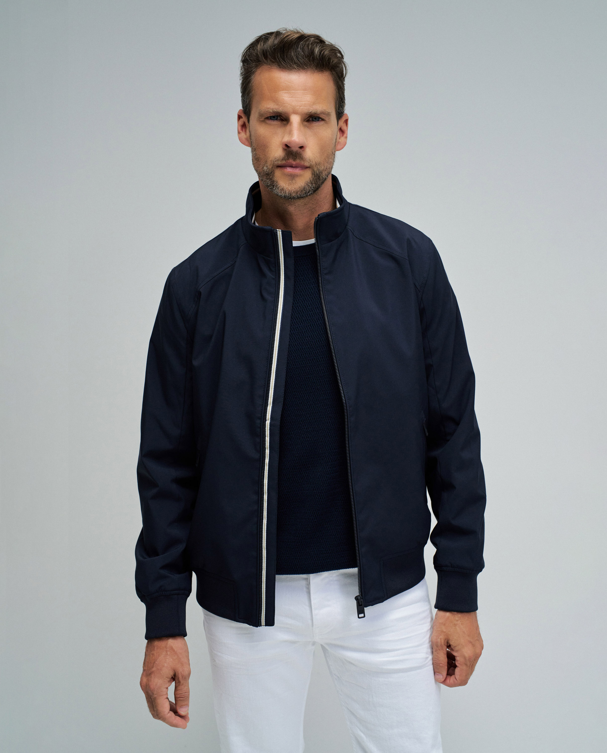 Imagem 0 de Blusão Bomber de Corte Regular