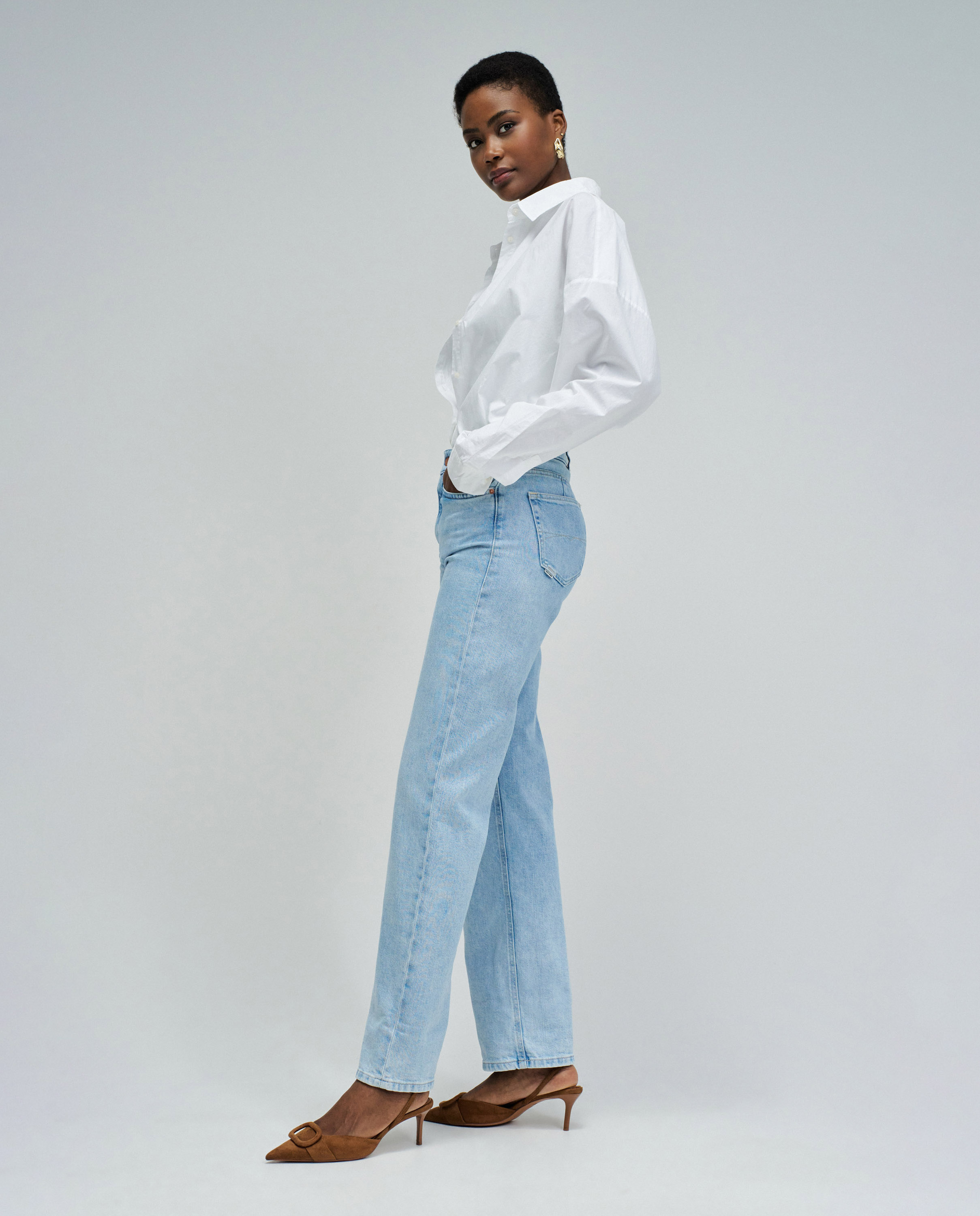 Jeans com Corte a Direito de Cintura Subida Azul-claro-2
