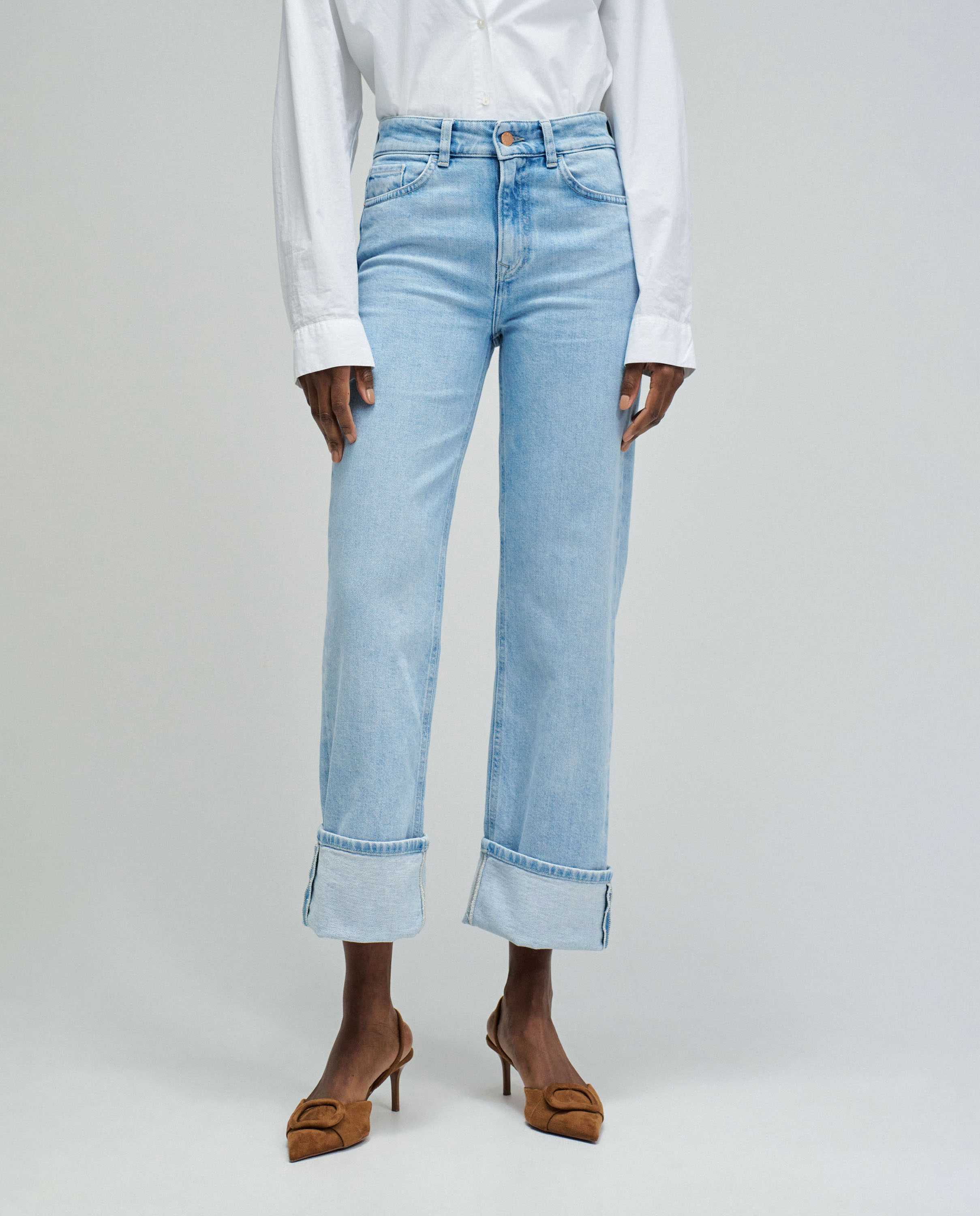 Jeans com Corte a Direito de Cintura Subida Azul-claro-5