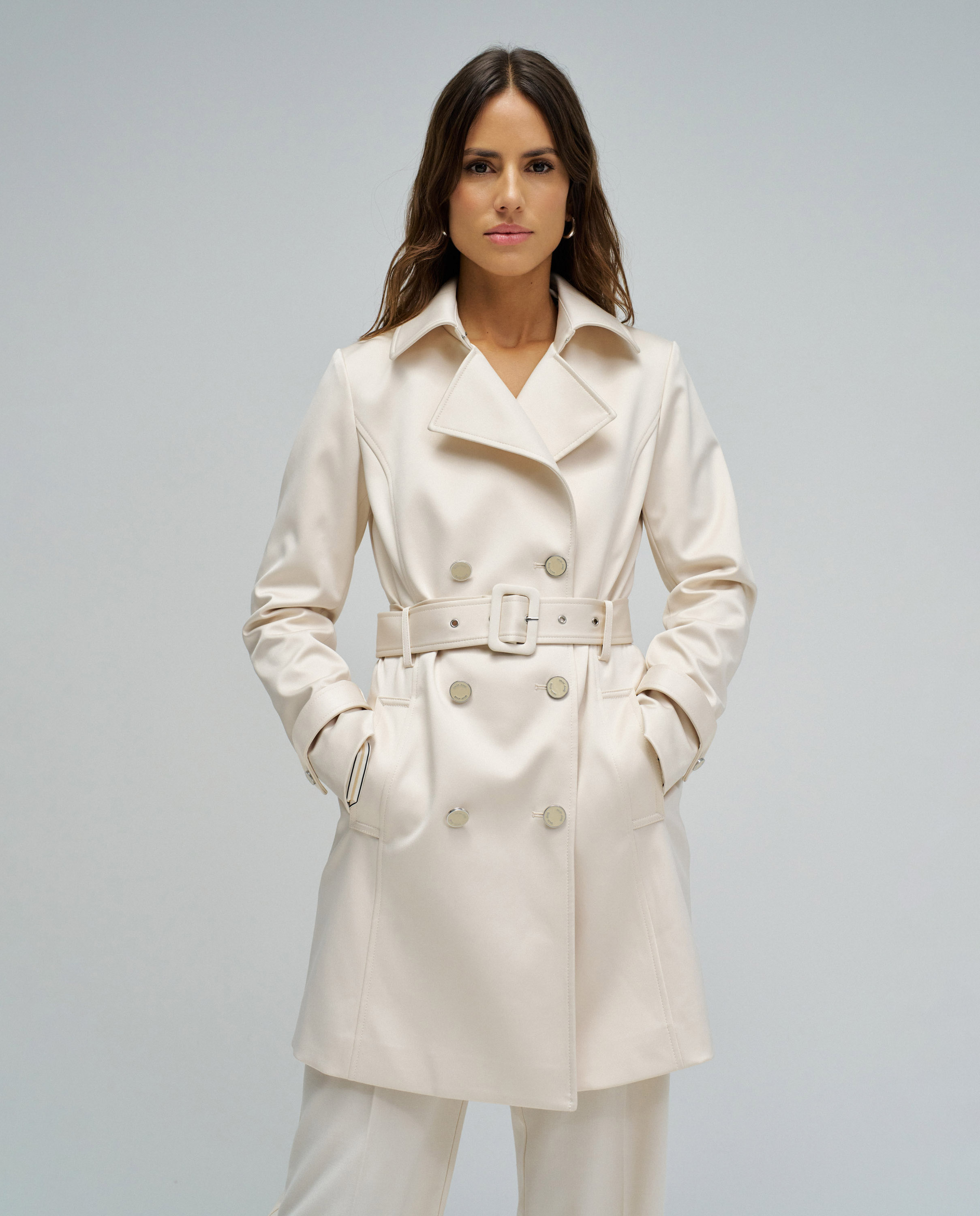 Imagem 0 de Outro Acetinado de Corte Regular