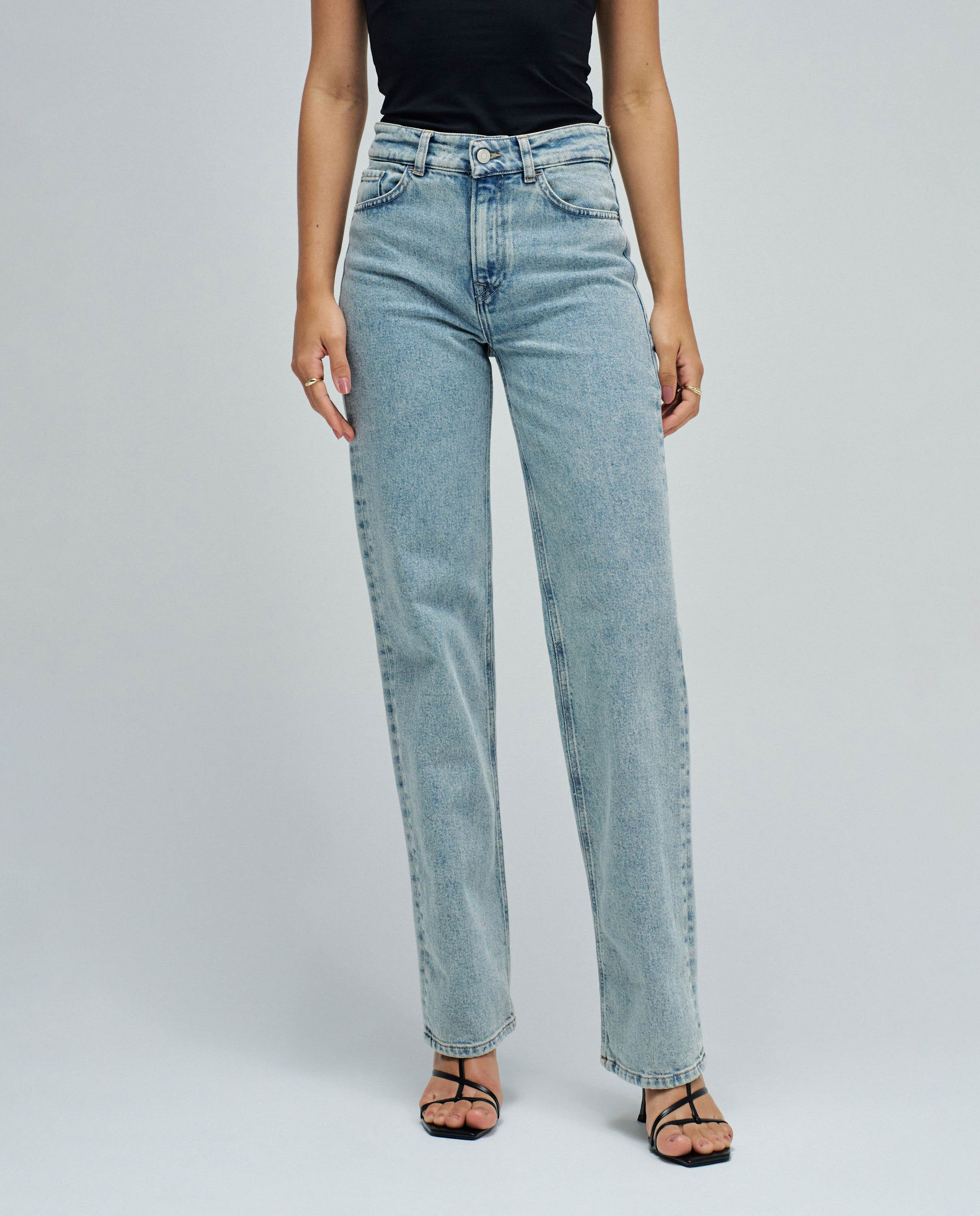 Jeans com Corte a Direito Azul-claro-5