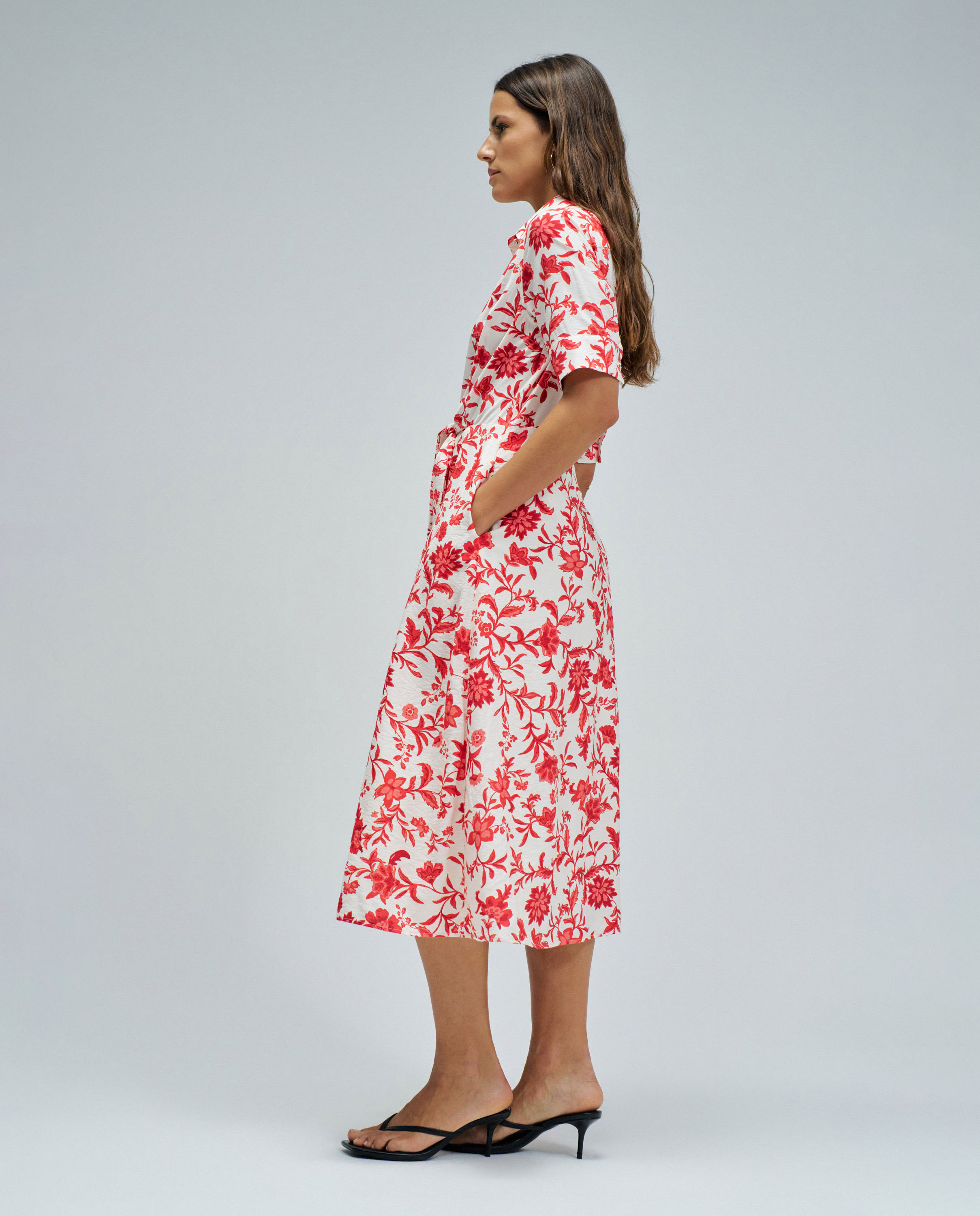 Vestido Tipo Camisa com Estampado Floral Vermelho-2
