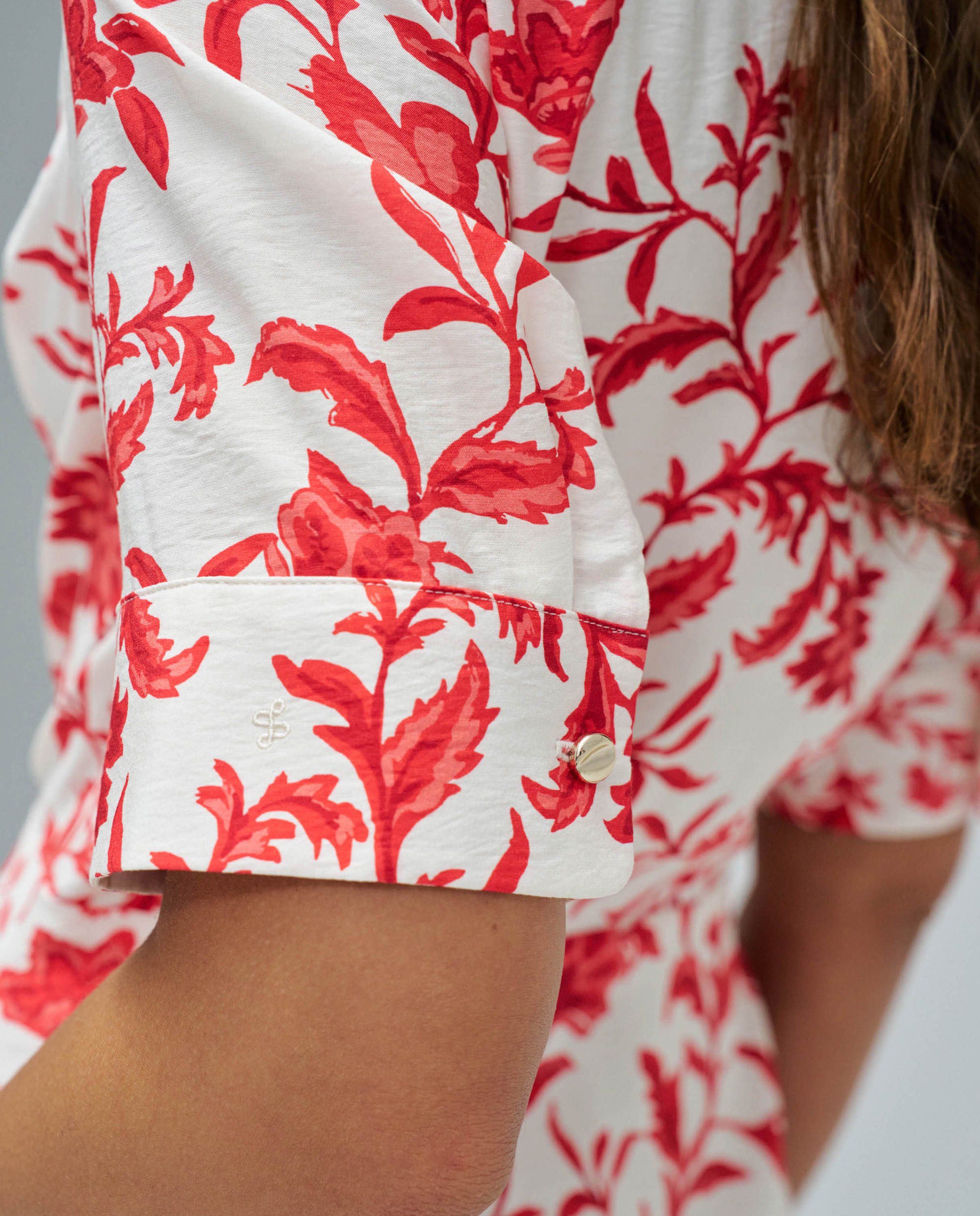 Vestido Tipo Camisa com Estampado Floral Vermelho-4
