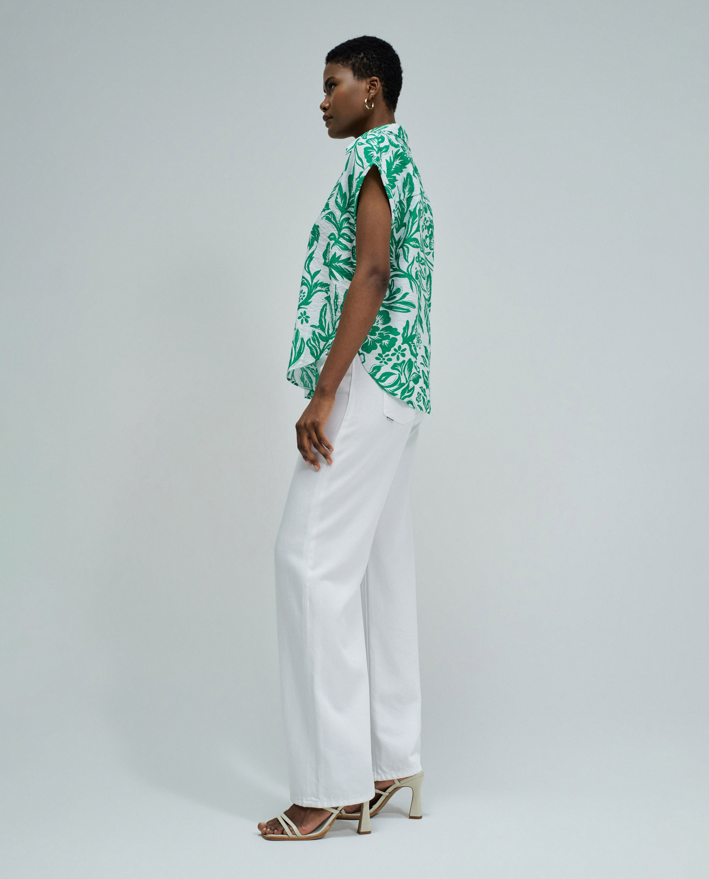 Camisa com Padrão Branco-2