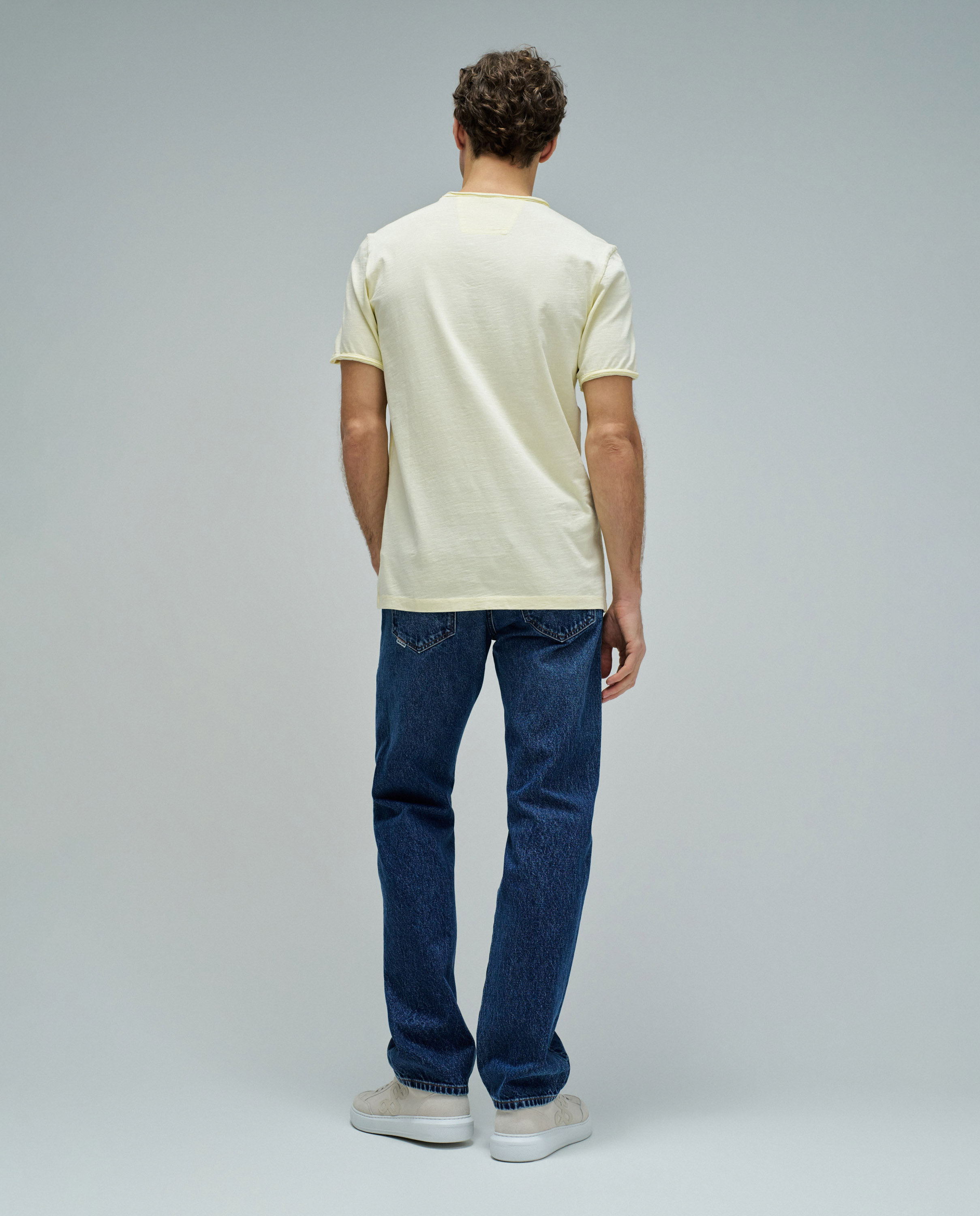 T-shirt com Branding Estilo Relaxado Amarelo-3