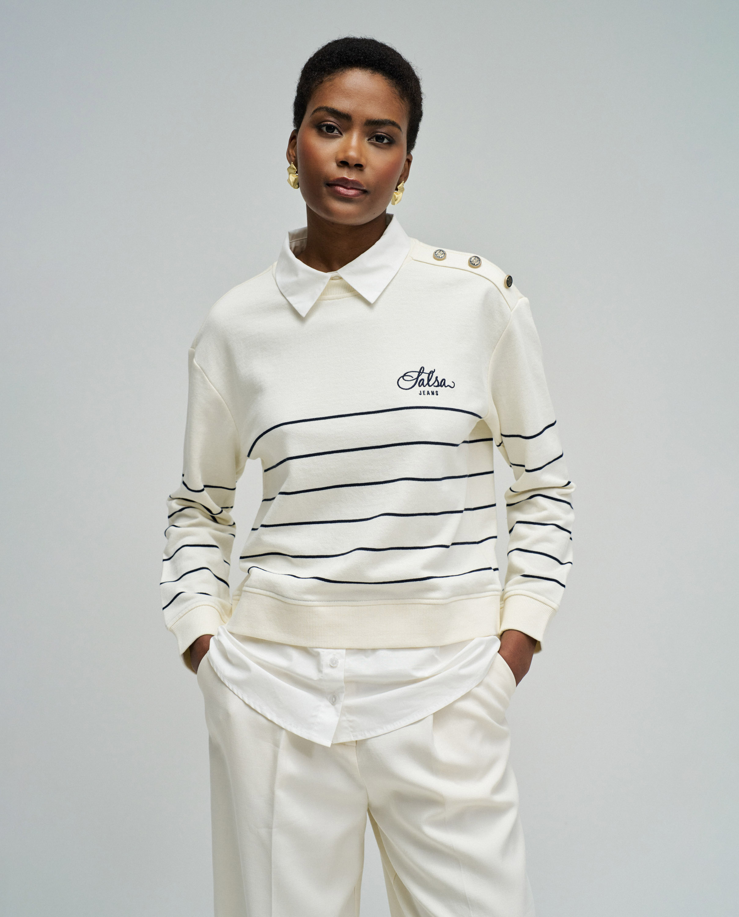 Imagem 0 de Sweatshirt Combinada com Camisa