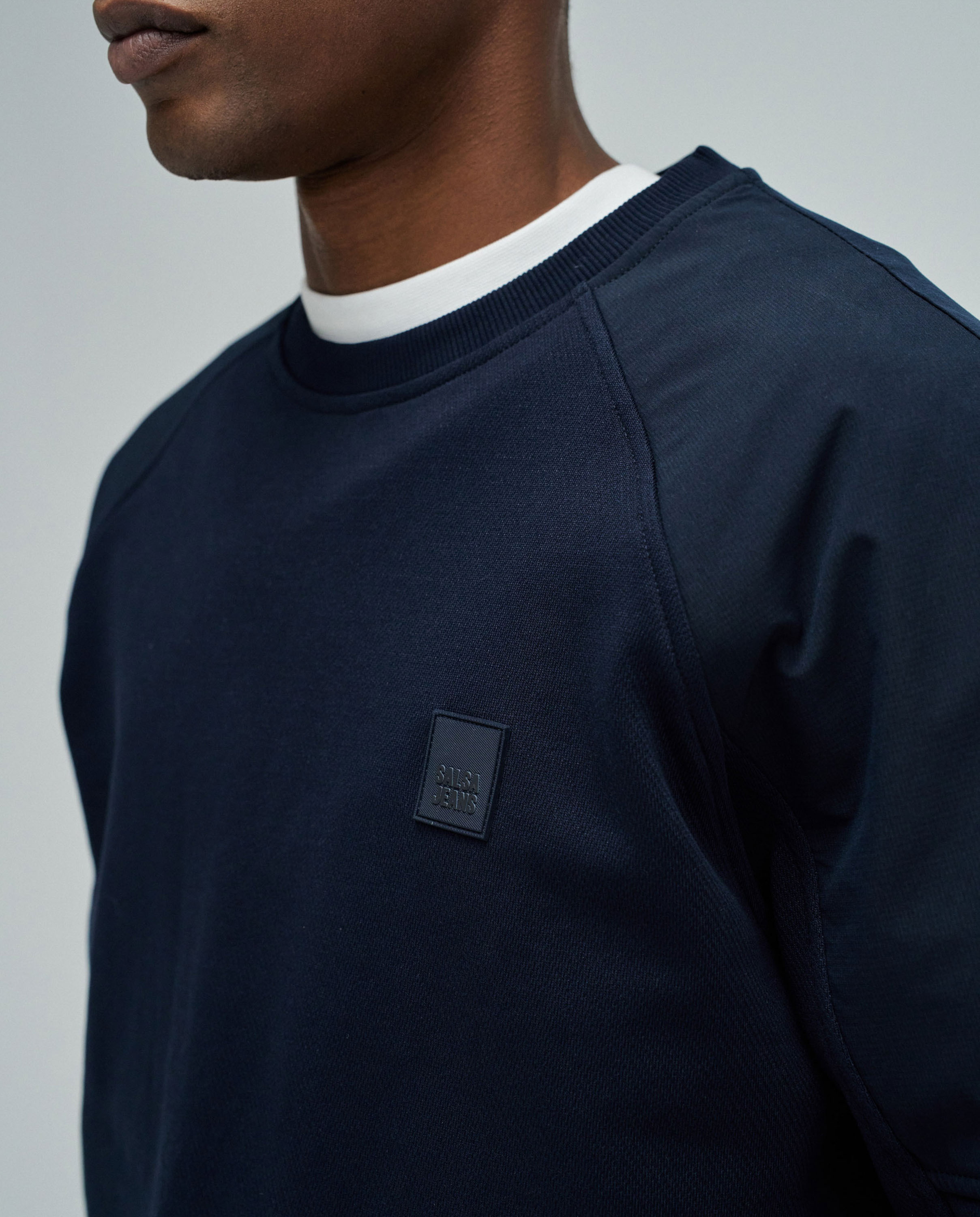Sweatshirt com Branding sem Capuz Azul-marinho-4