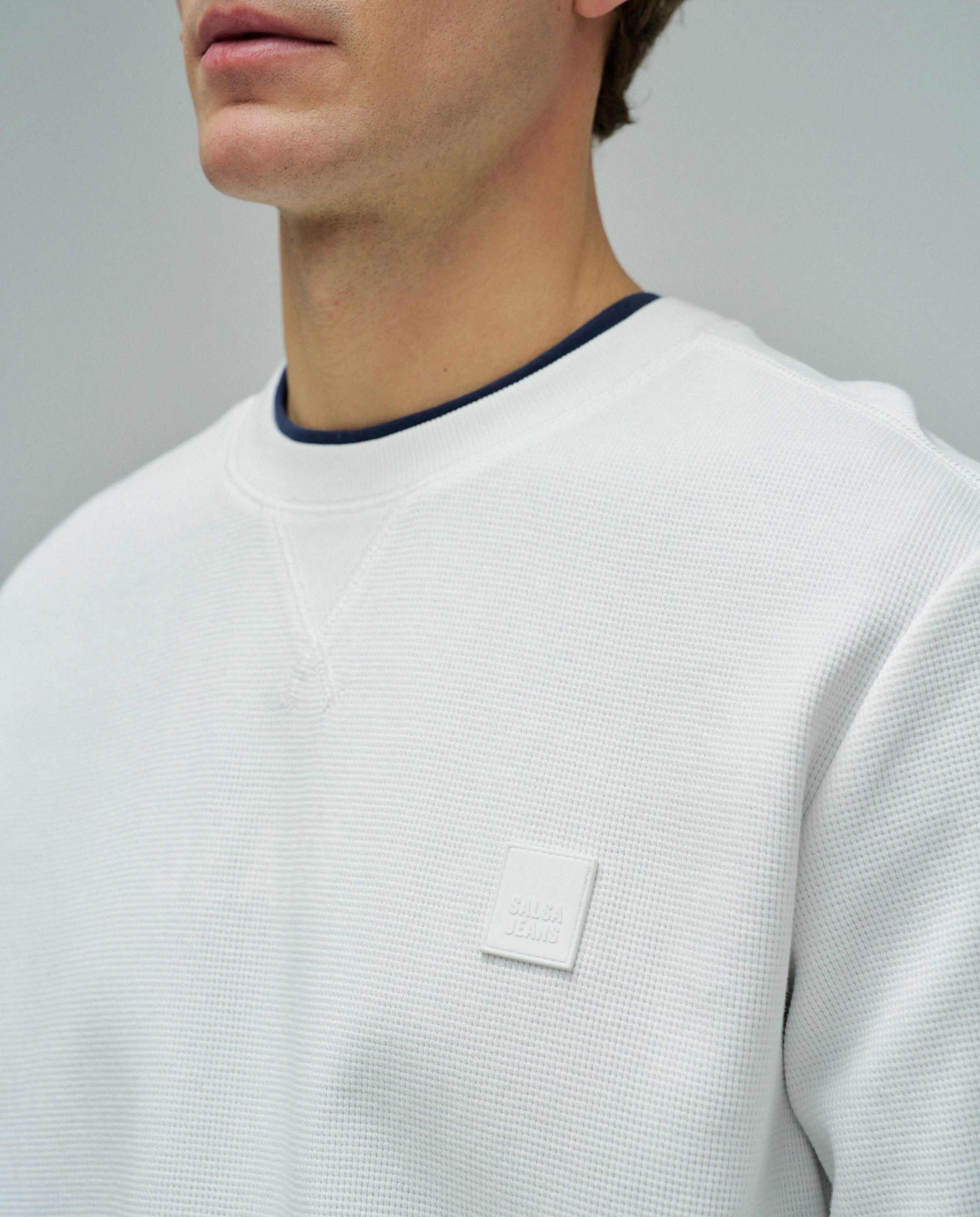 Sweatshirt Texturizada Branco-4