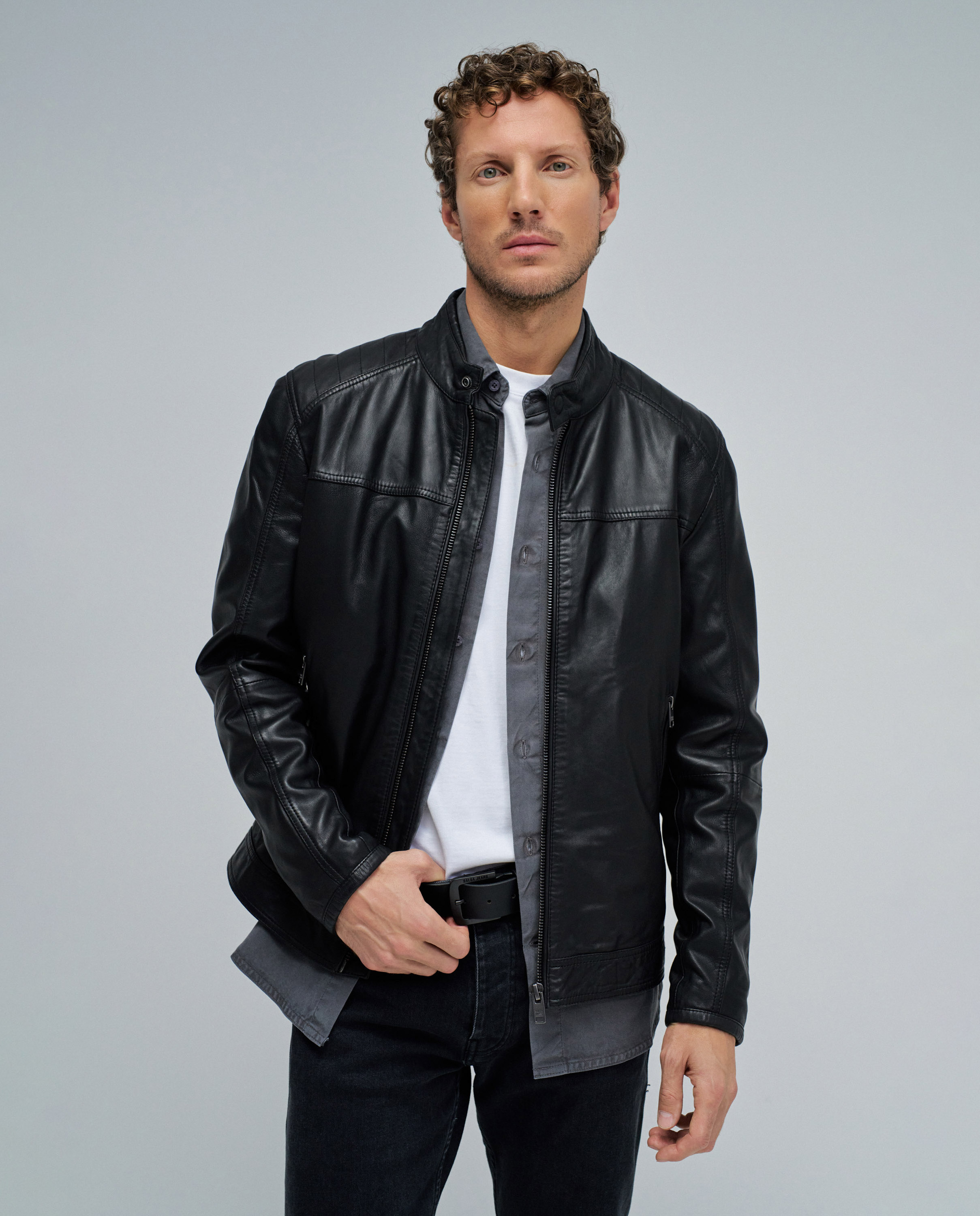 Casaco Biker de Pele Preto-1