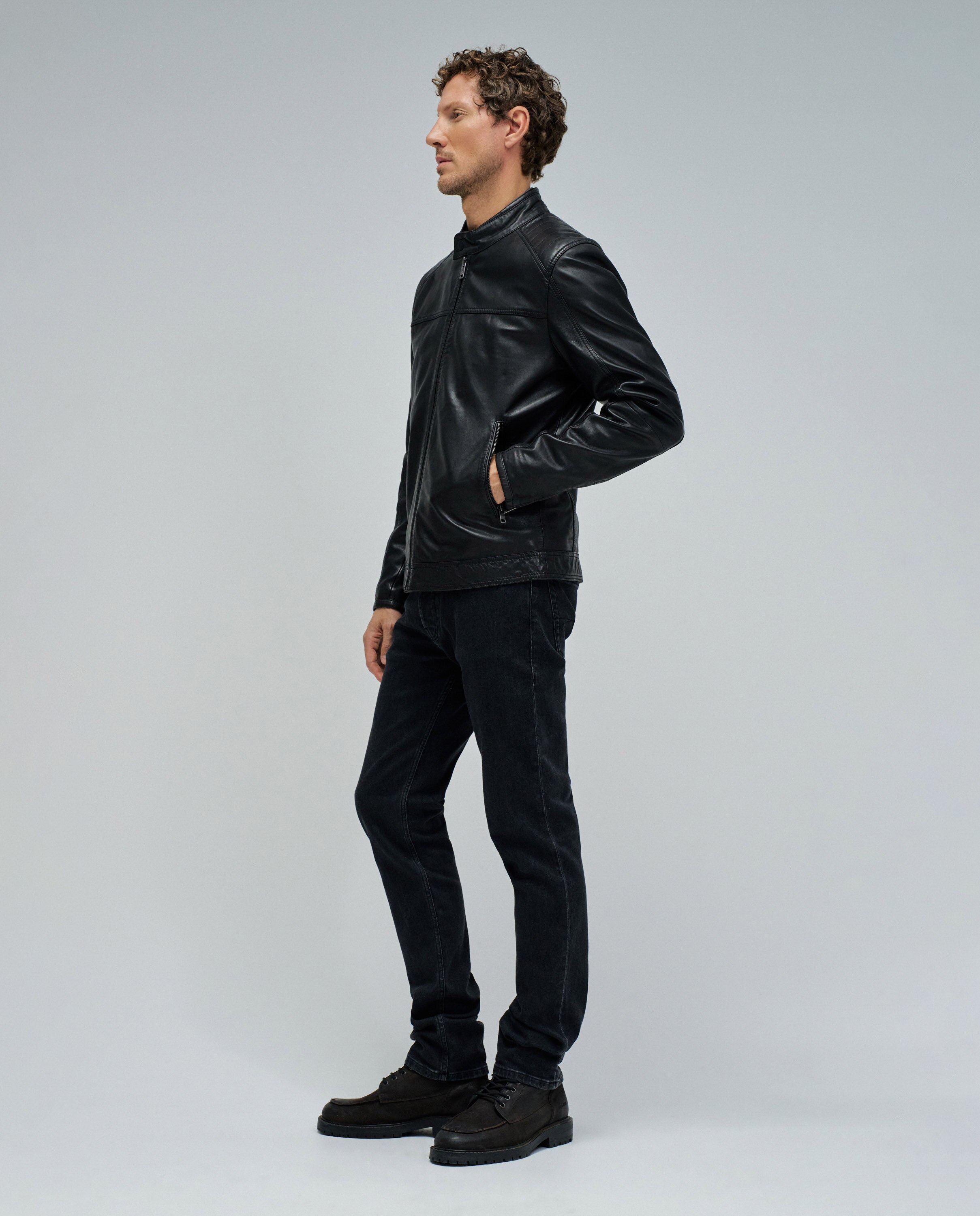 Casaco Biker de Pele Preto-2