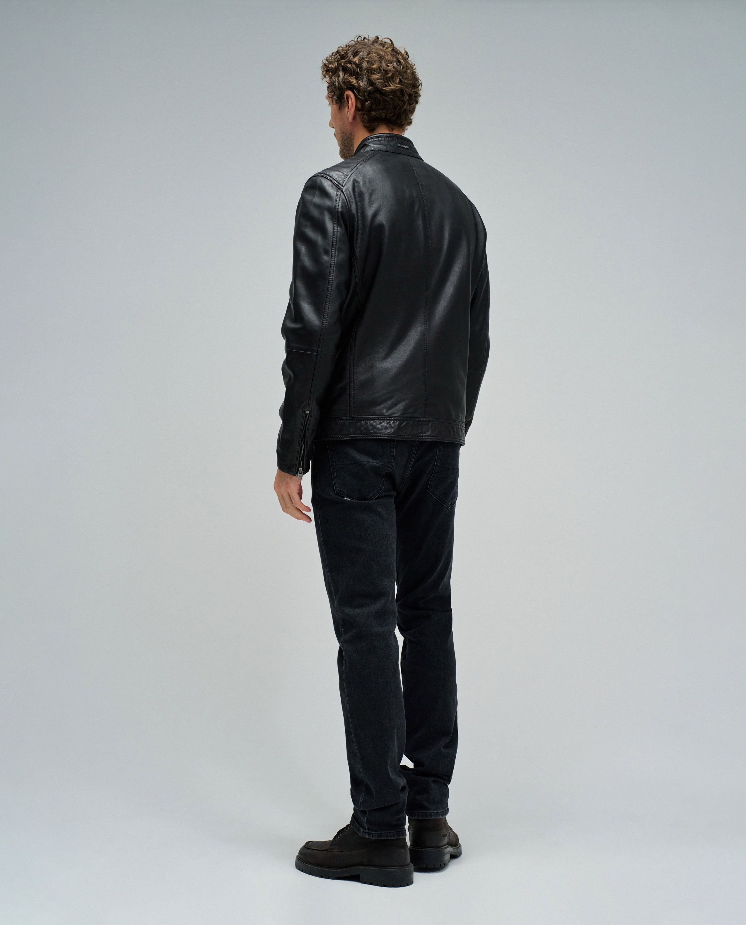 Casaco Biker de Pele Preto-3