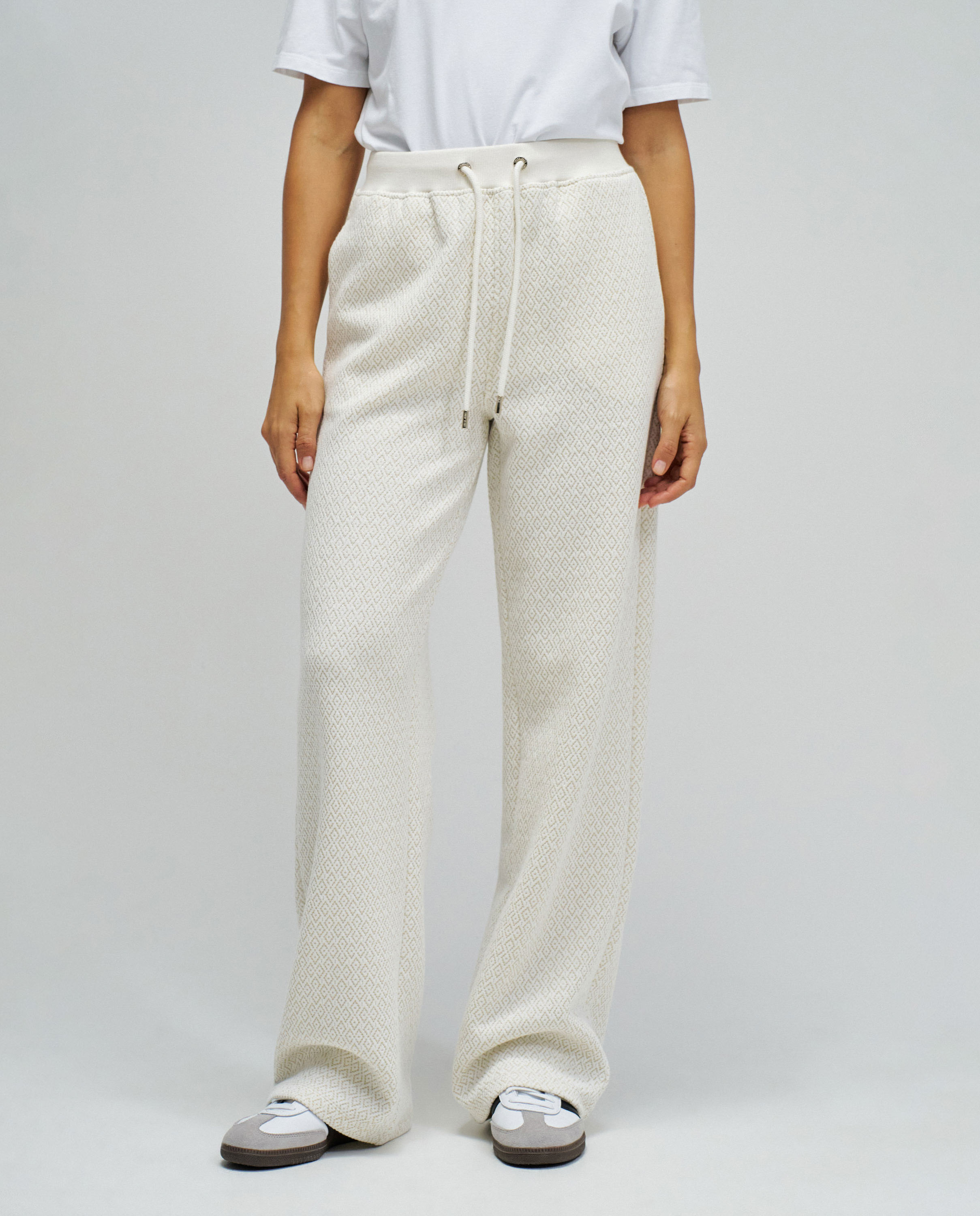 Imagem 0 de Calças Joggers em Jacquard e Lurex