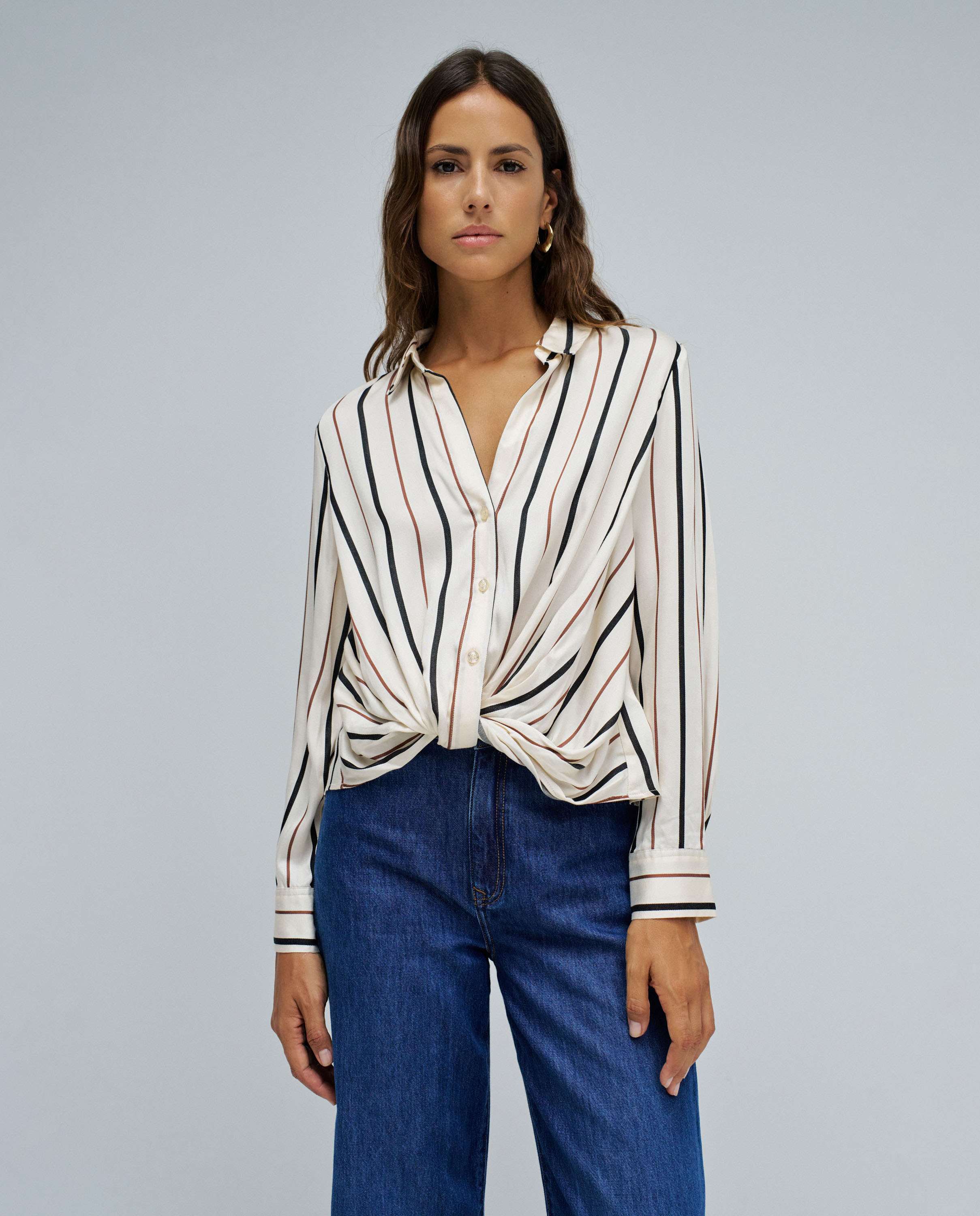 Blusa Às Riscas Natural-1