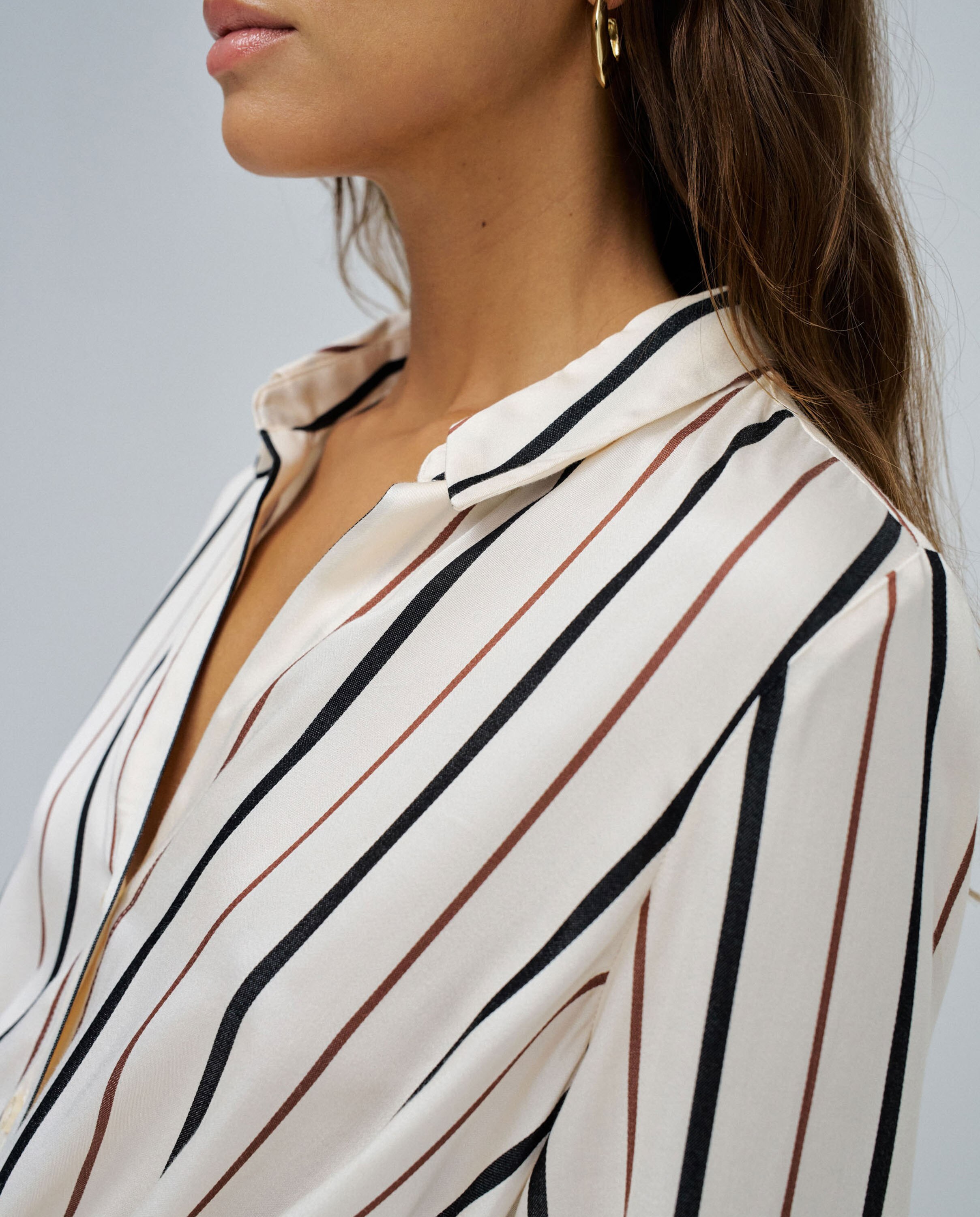 Blusa Às Riscas Natural-4