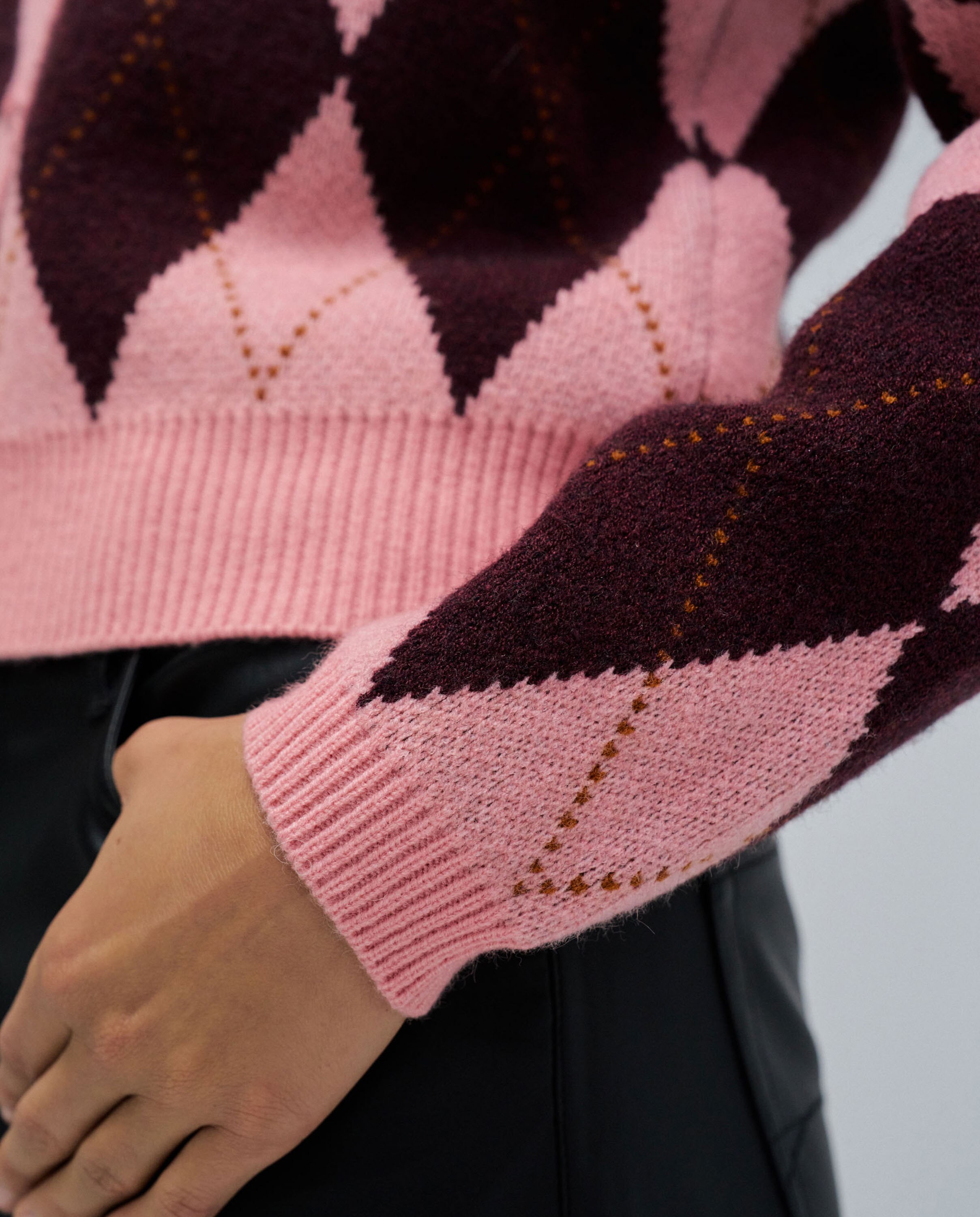 Cárdigan com Estampado Geométrico Rosa-4