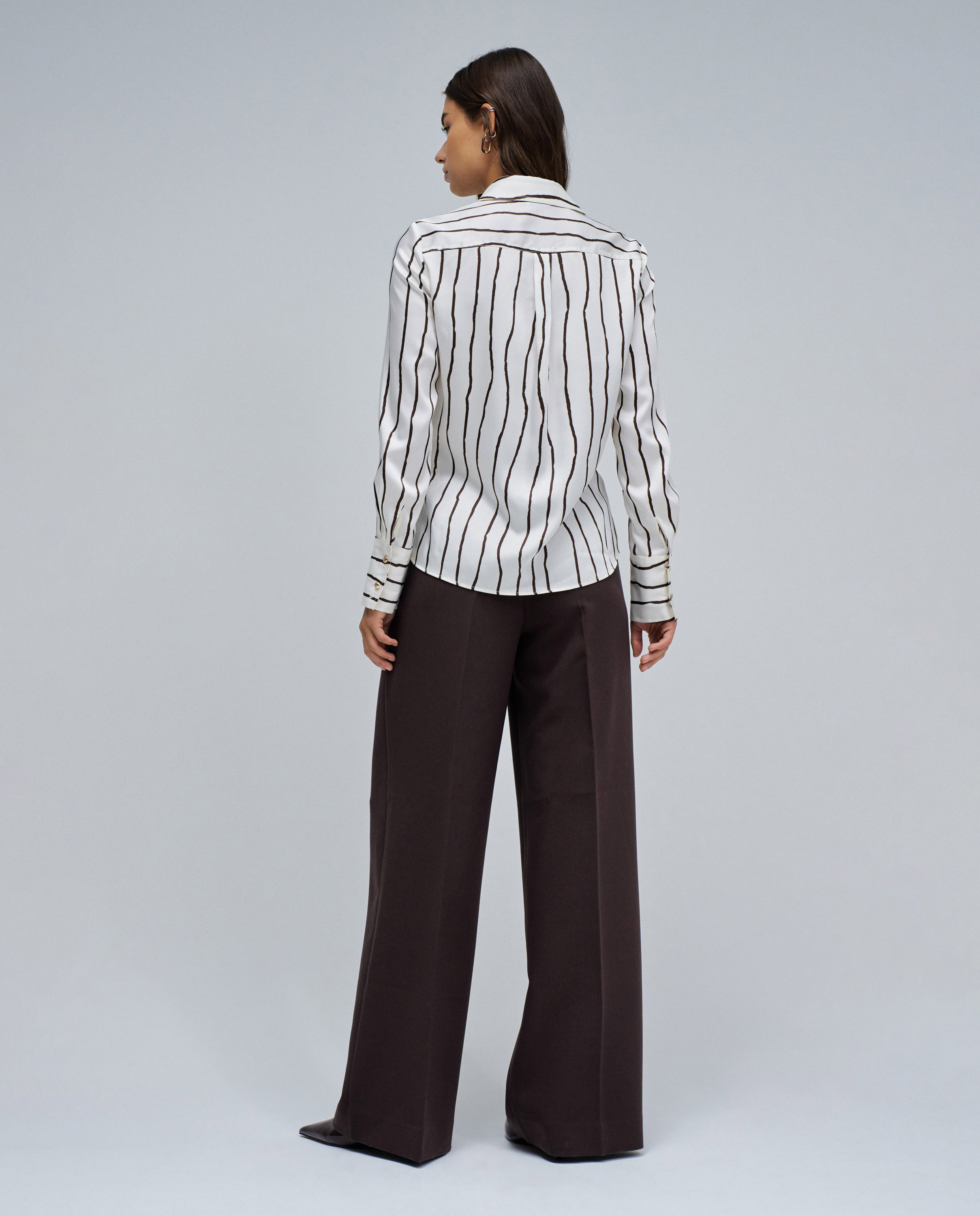 Camisa Às Riscas Branco / Preto-3