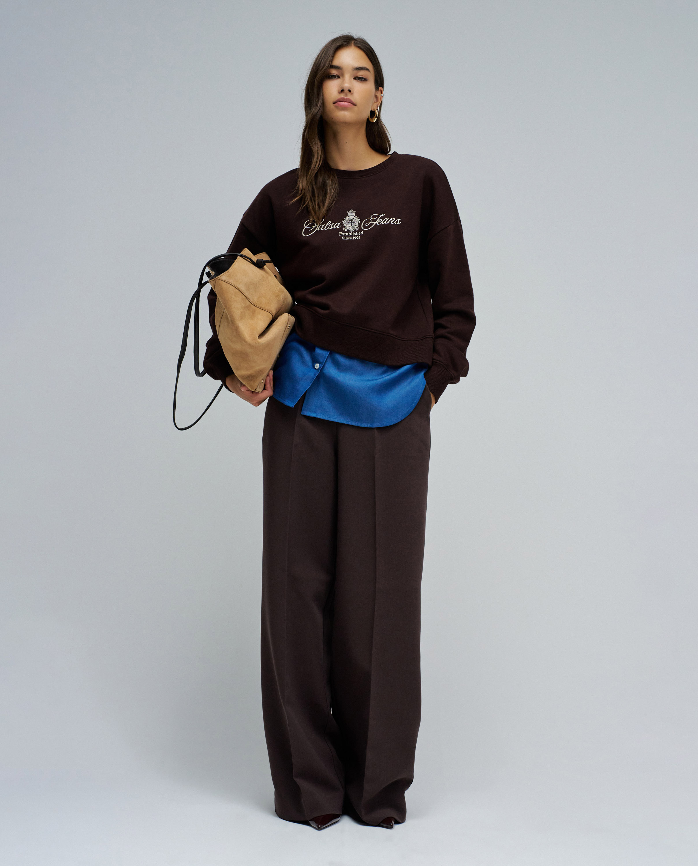 Sweatshirt Combinada com Camisa Castanho-4