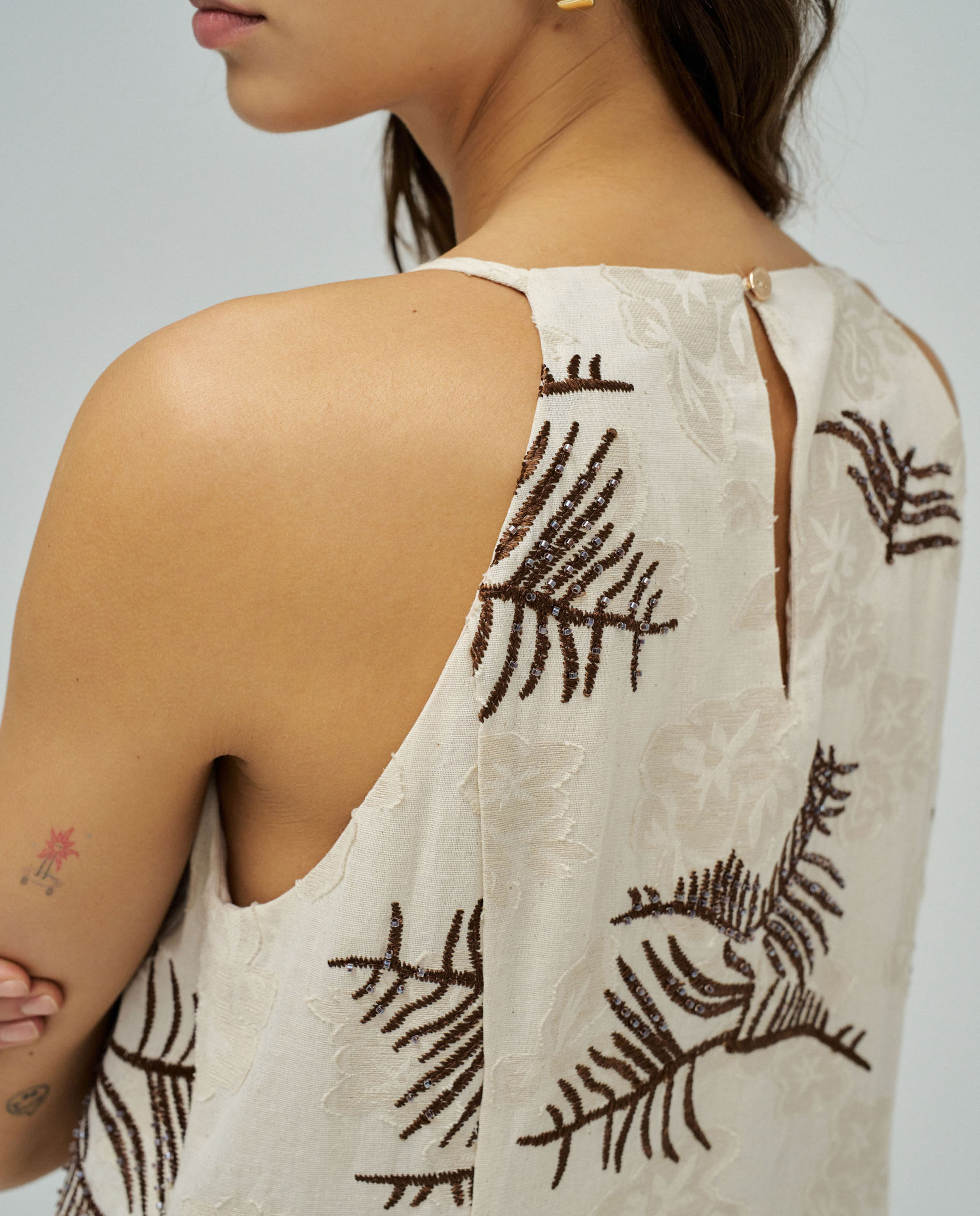 Vestido Midi Texturizado com Bordados Branco-4