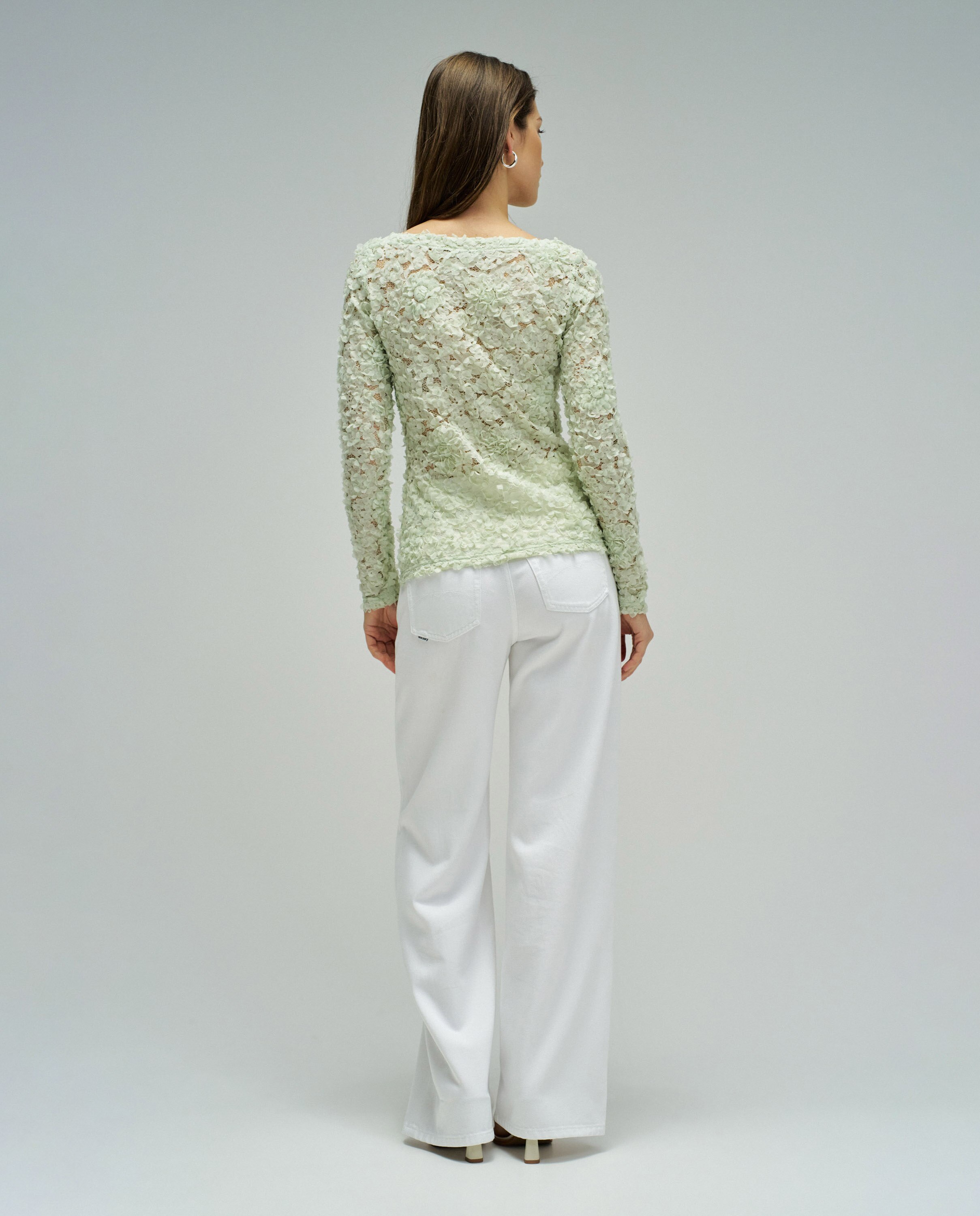 Blusa Texturada com Flores Verde-3