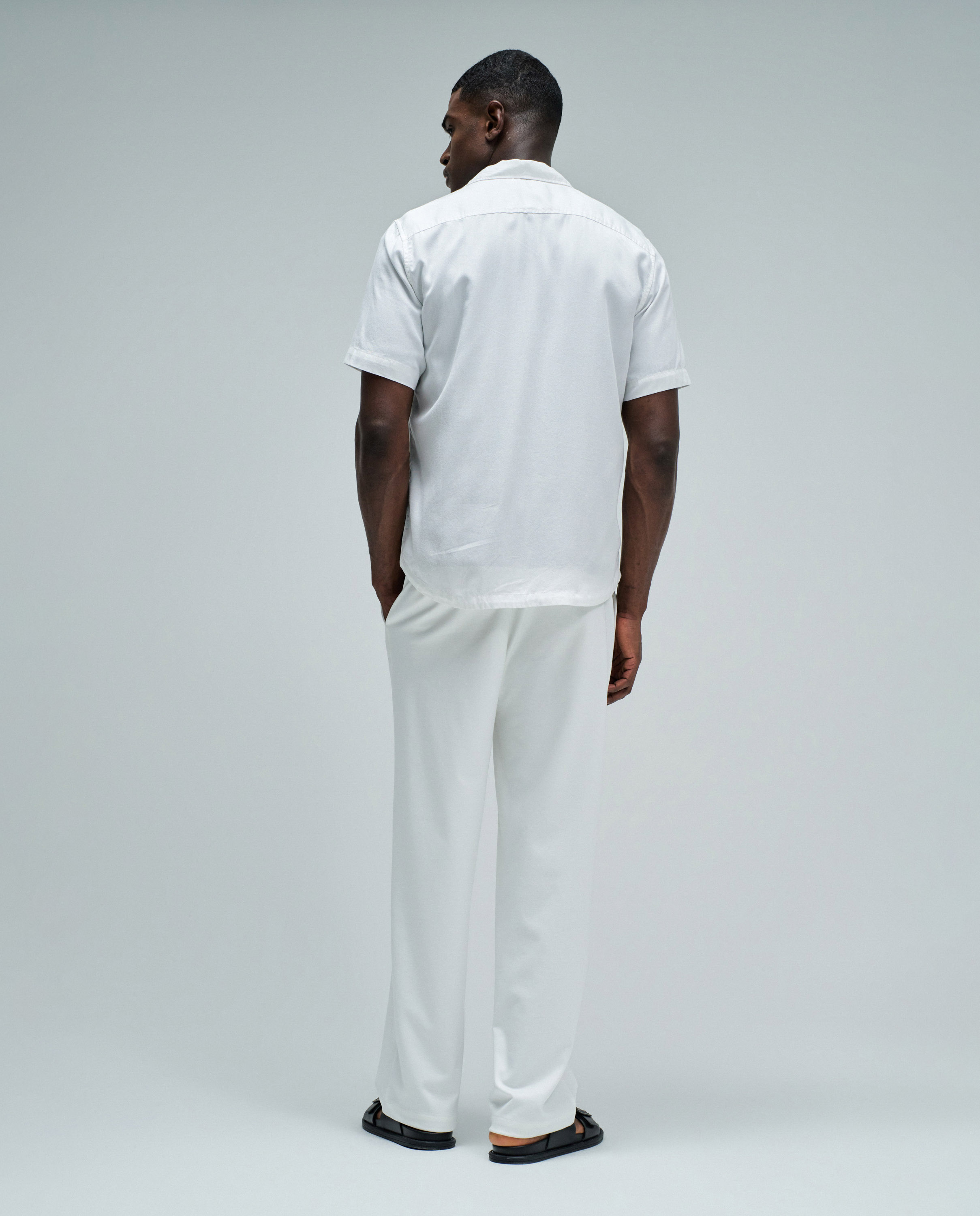 Camisa em Denim Leve Branco-3