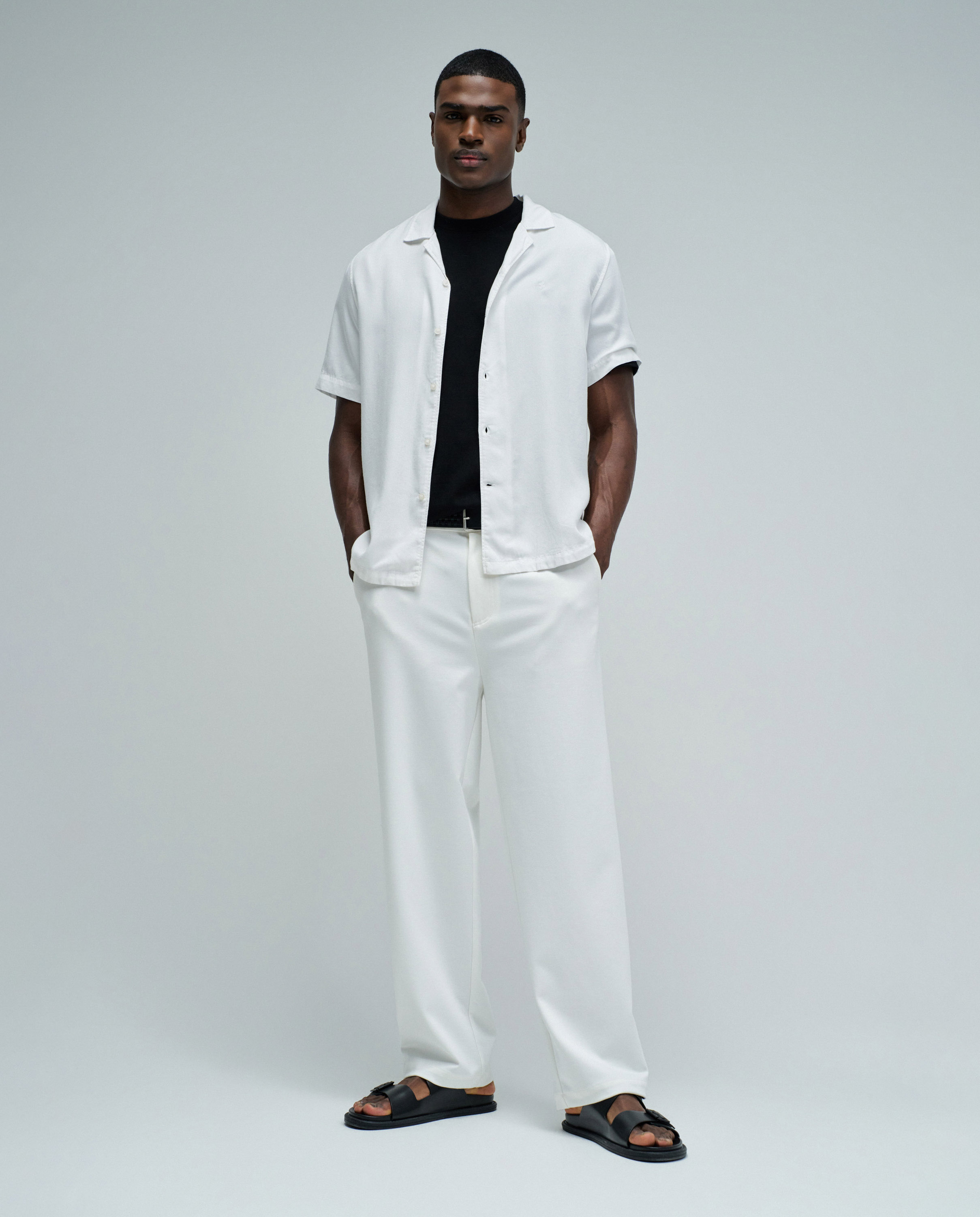 Camisa em Denim Leve Branco-5