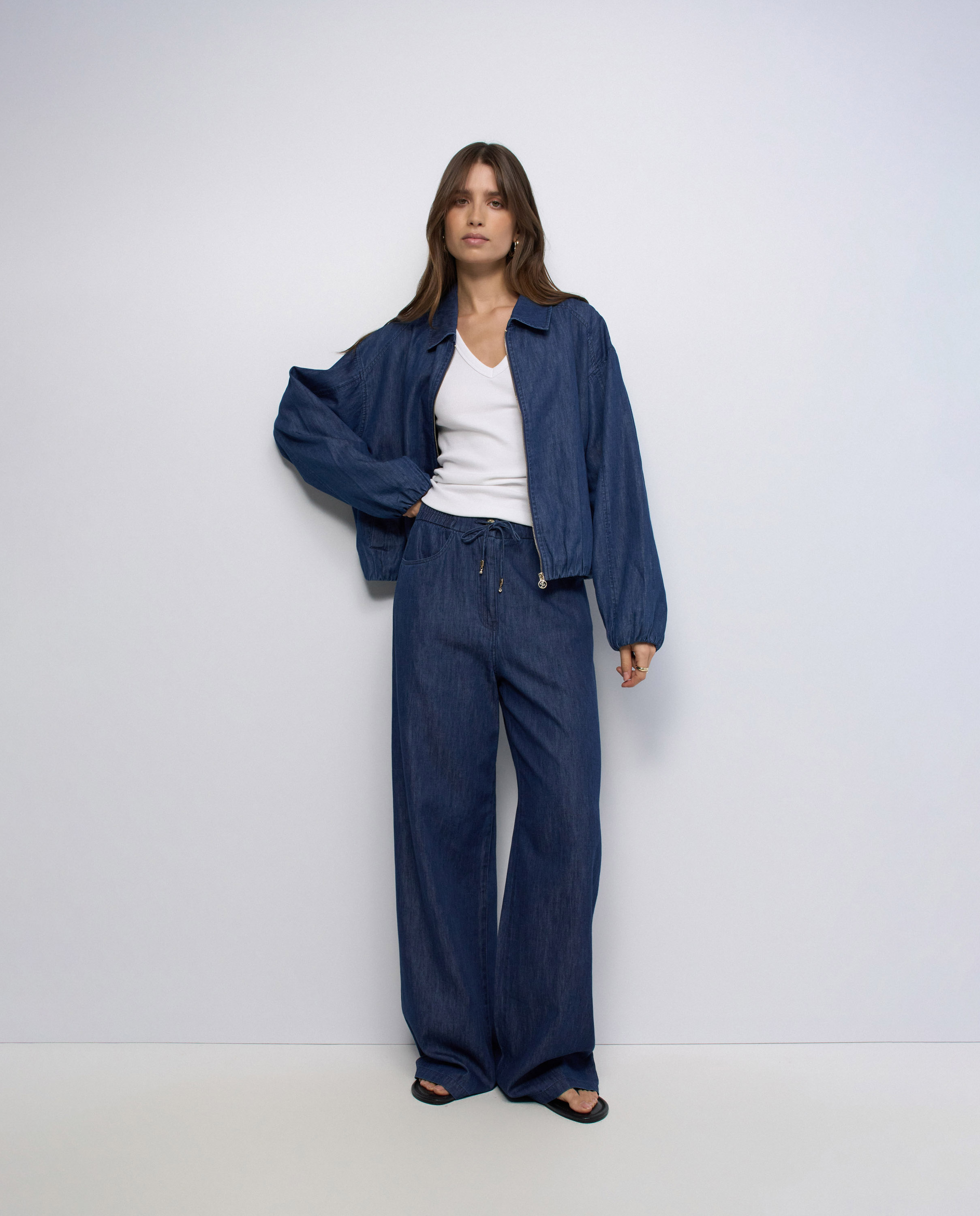 Imagem 0 de Calças Jogger em Lightdenim Wide Leg