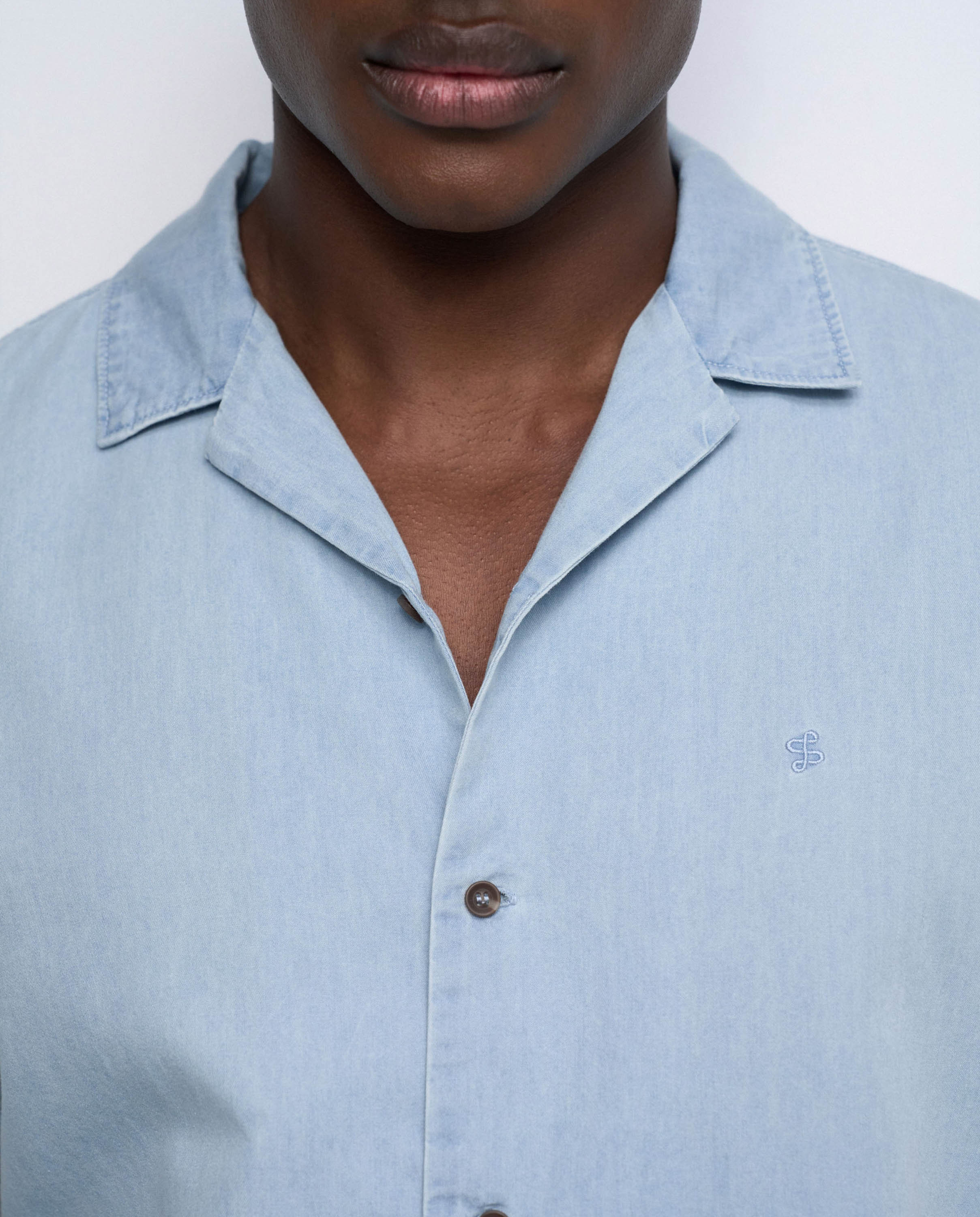 Camisa de Manga Curta em Denim Leve Azul-4