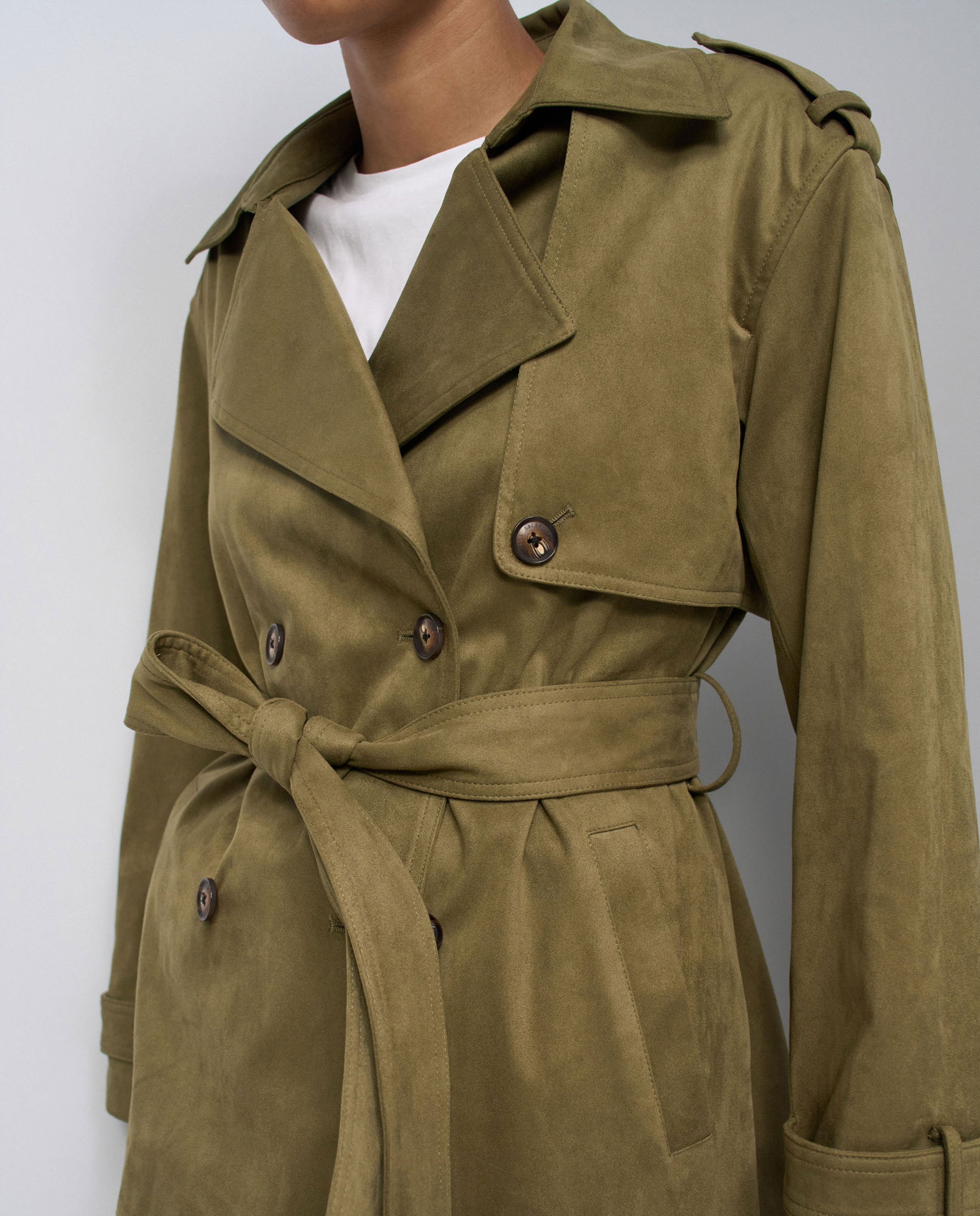 Trench Coat Efeito Aveludado Verde-4