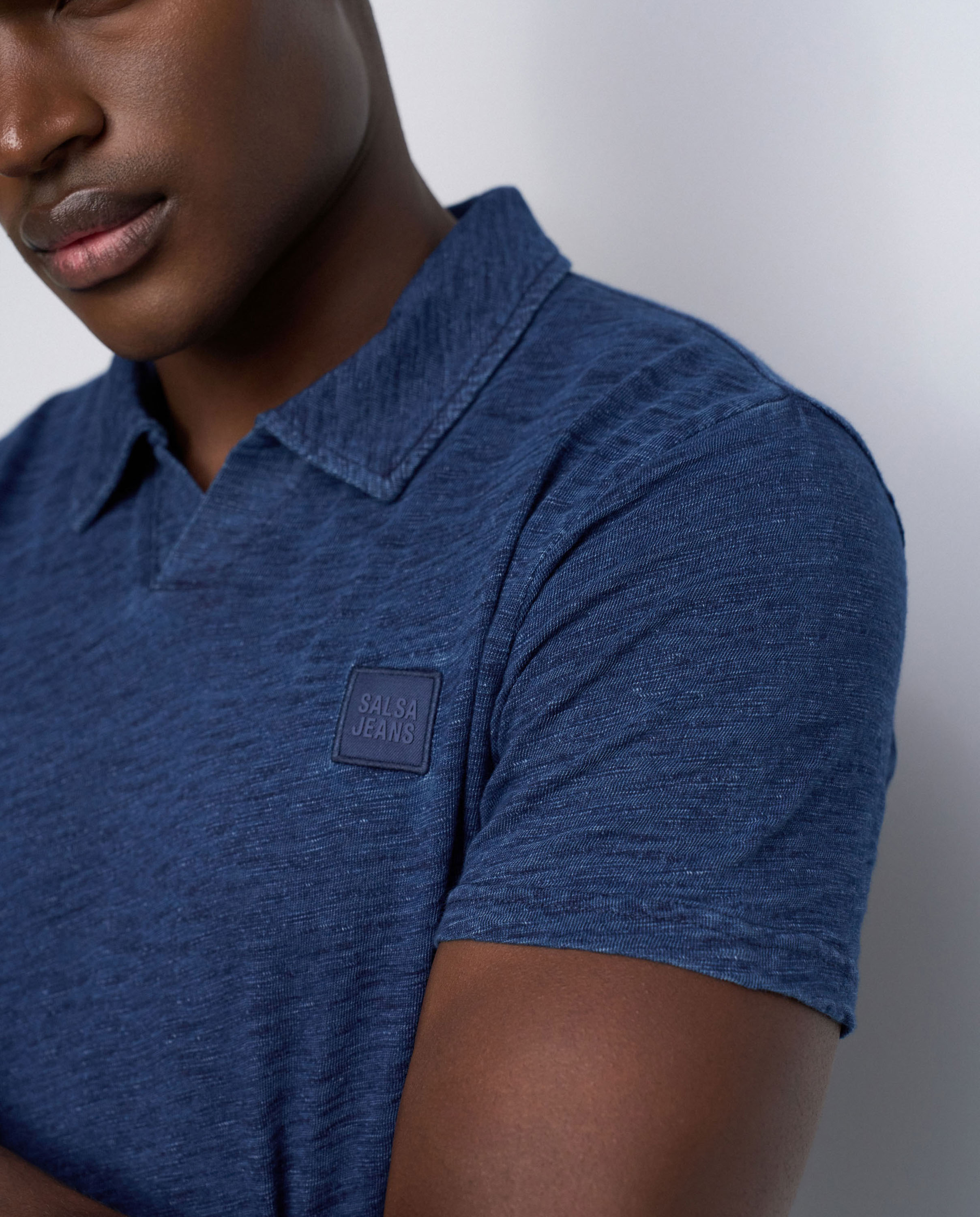 Polo com Branding Azul-4