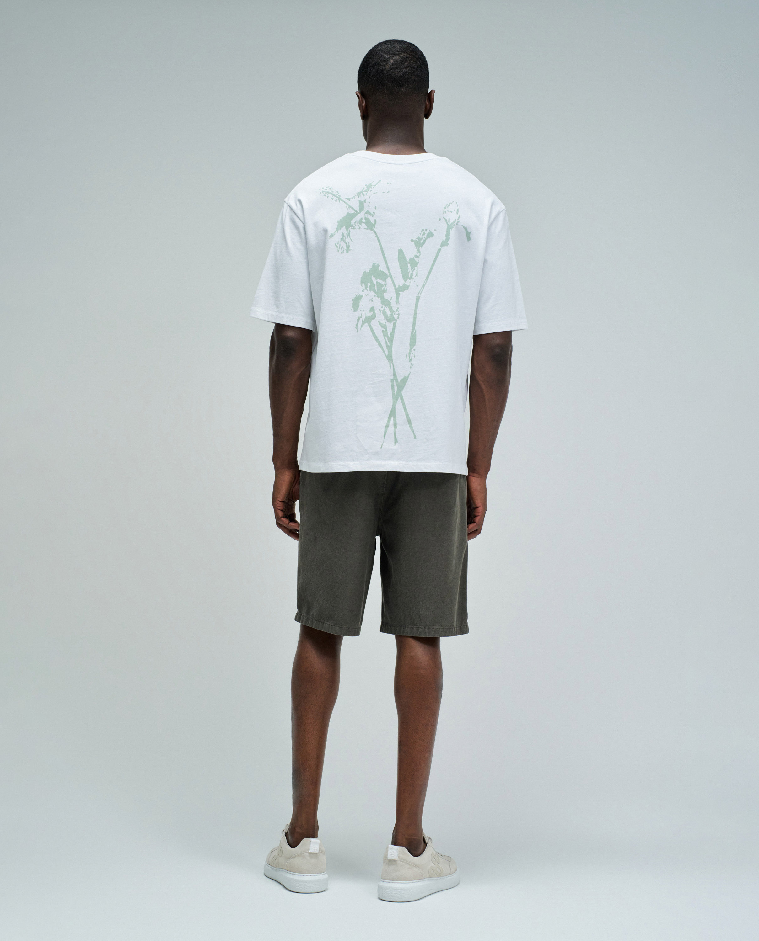 T-shirt com Estampado e Branding Branco-3