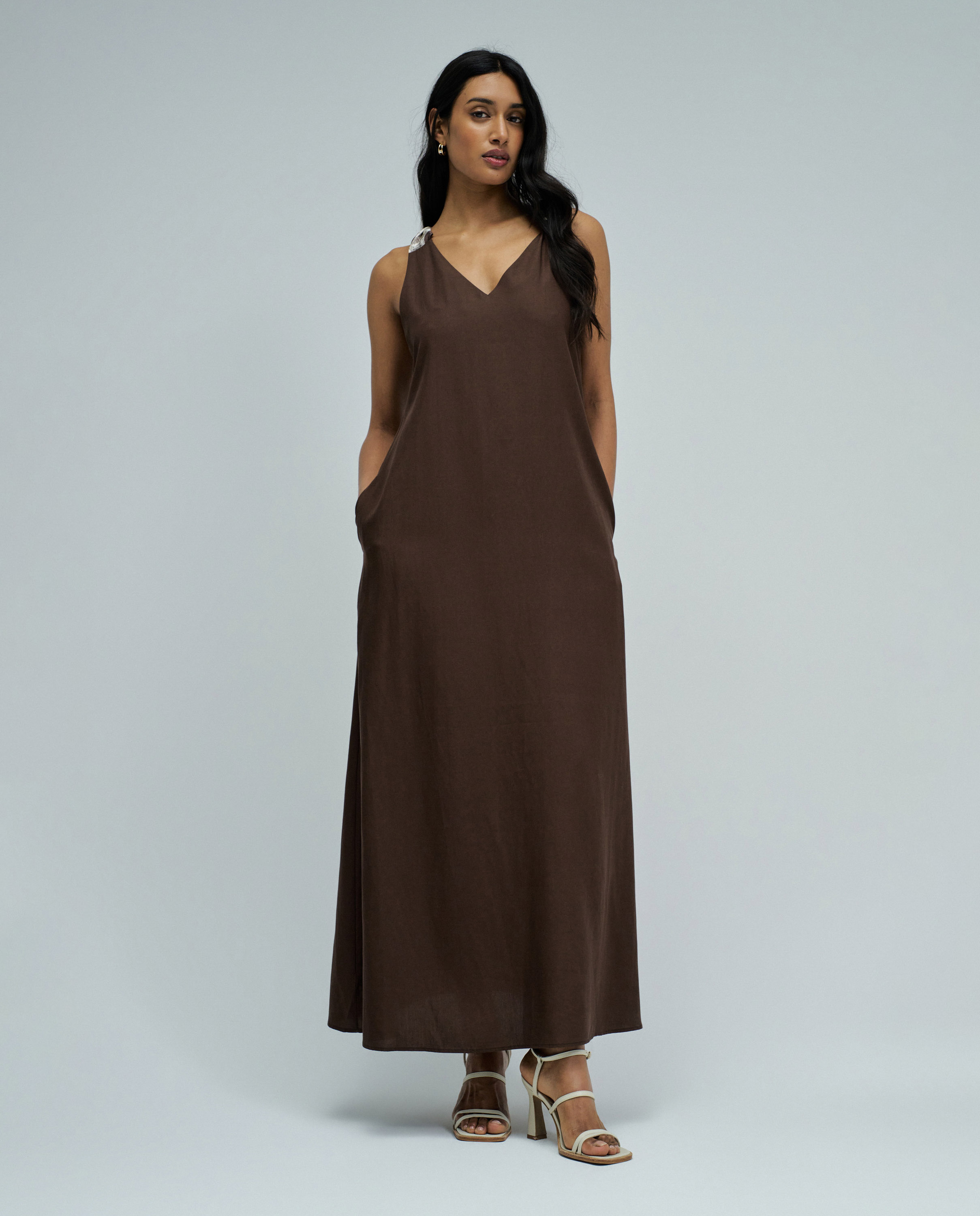 Vestido em Lightdenim com Linho Castanho-5