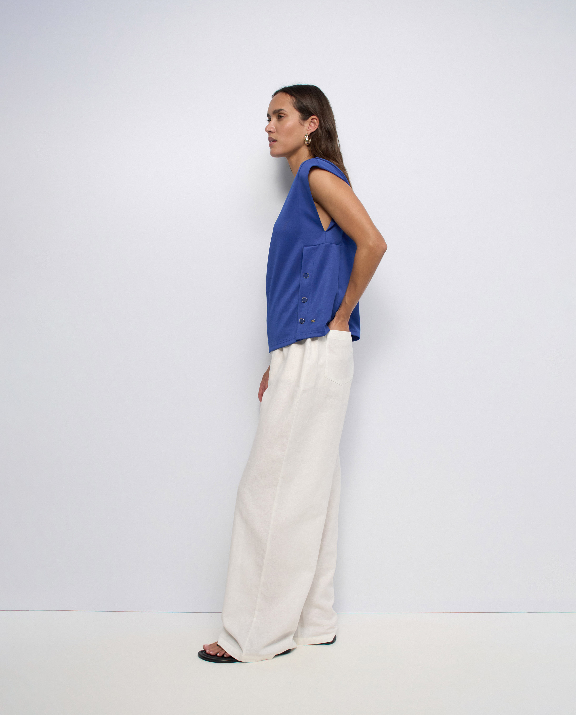 T-shirt com Botões Azul-2