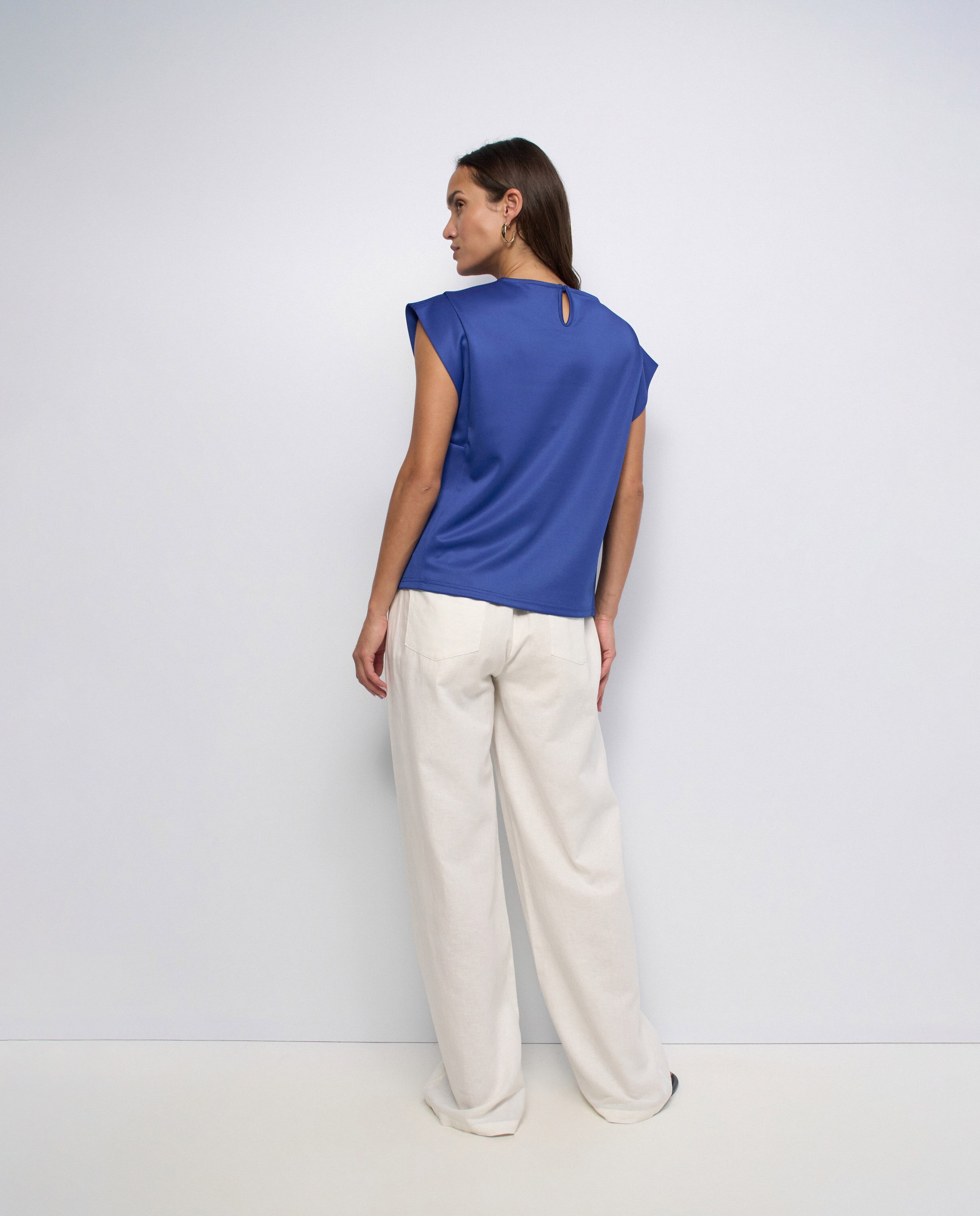 T-shirt com Botões Azul-3