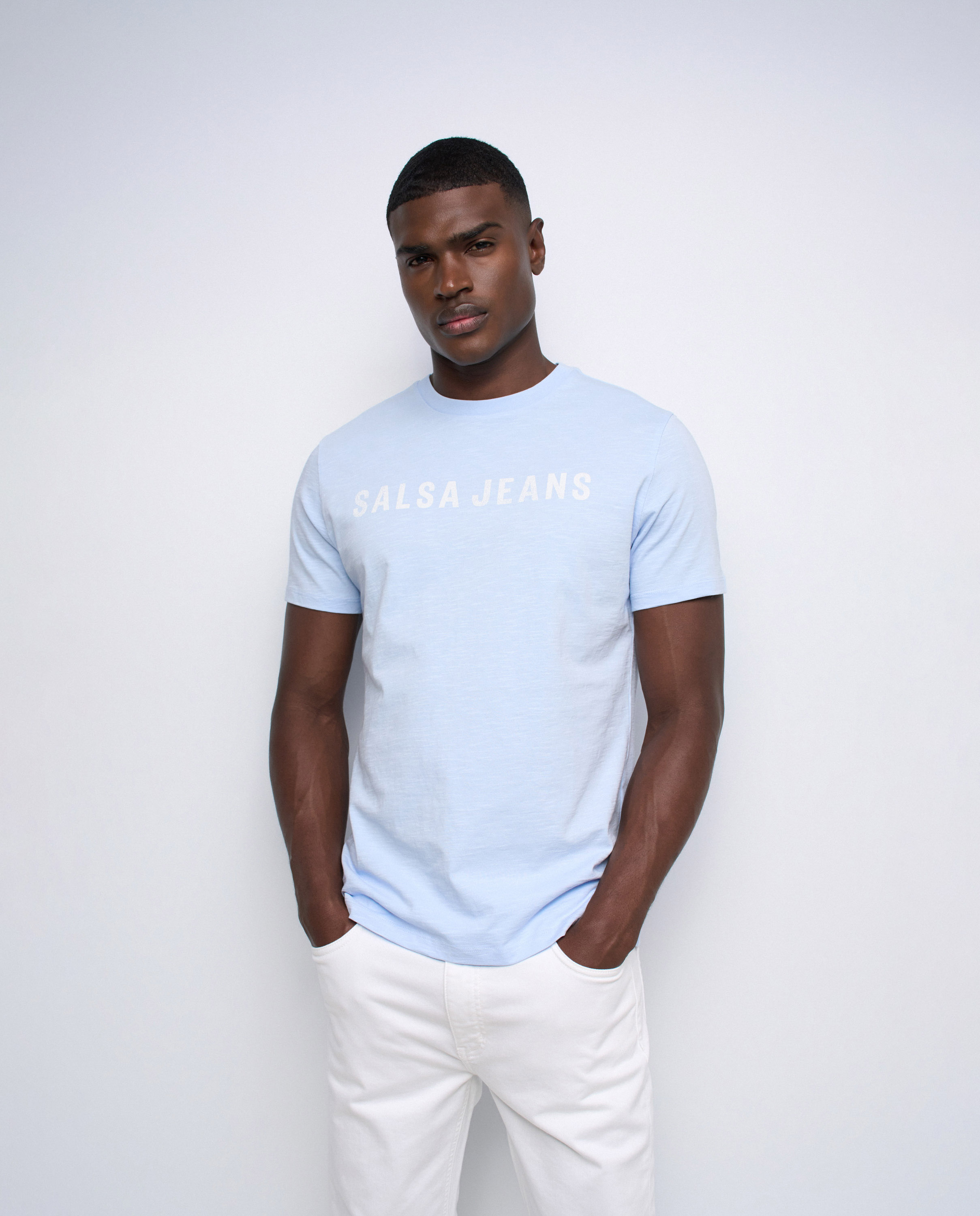 Imagem 0 de T-shirt com Branding