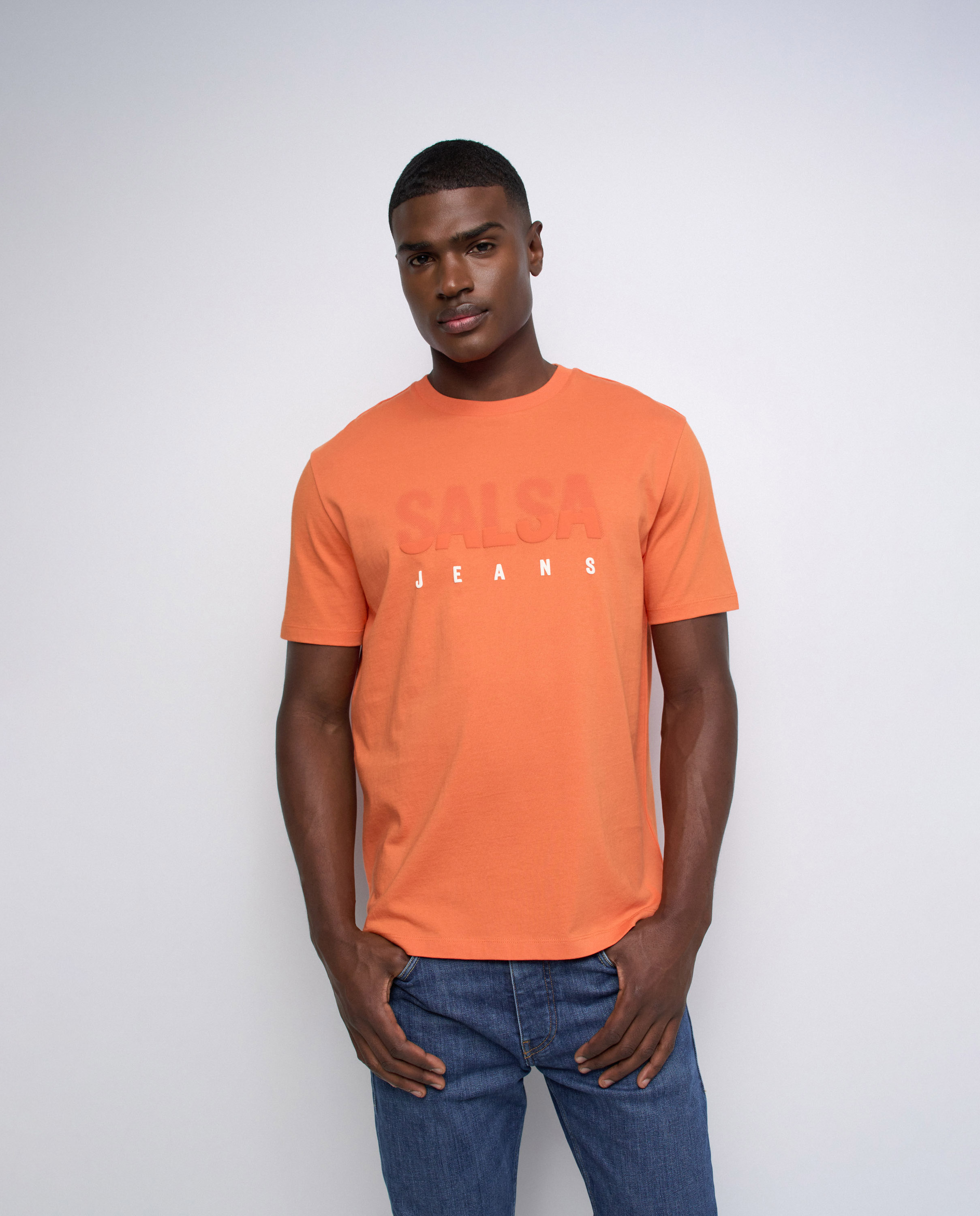 Imagem 0 de T-shirt com Branding