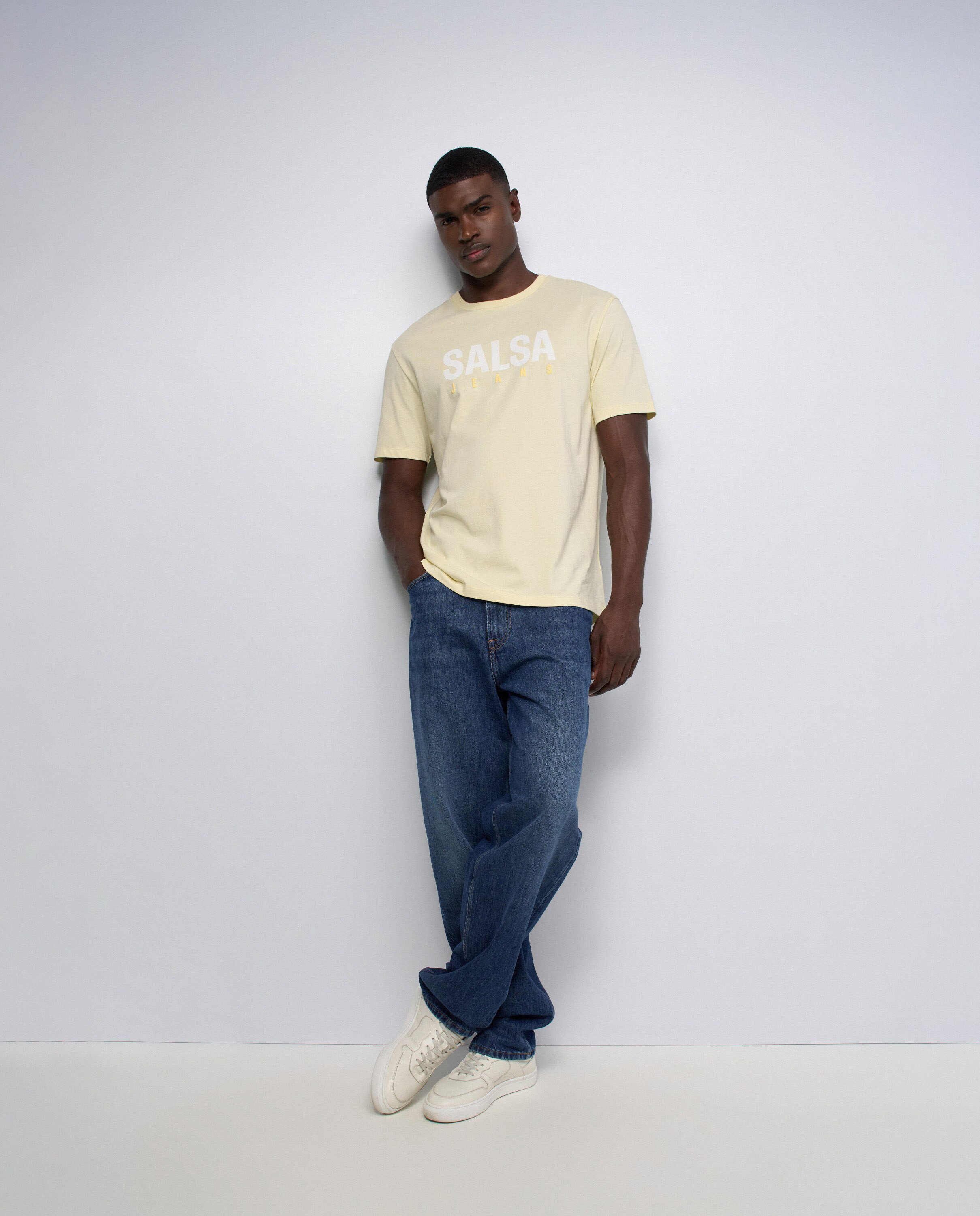 T-shirt com Branding Amarelo-3