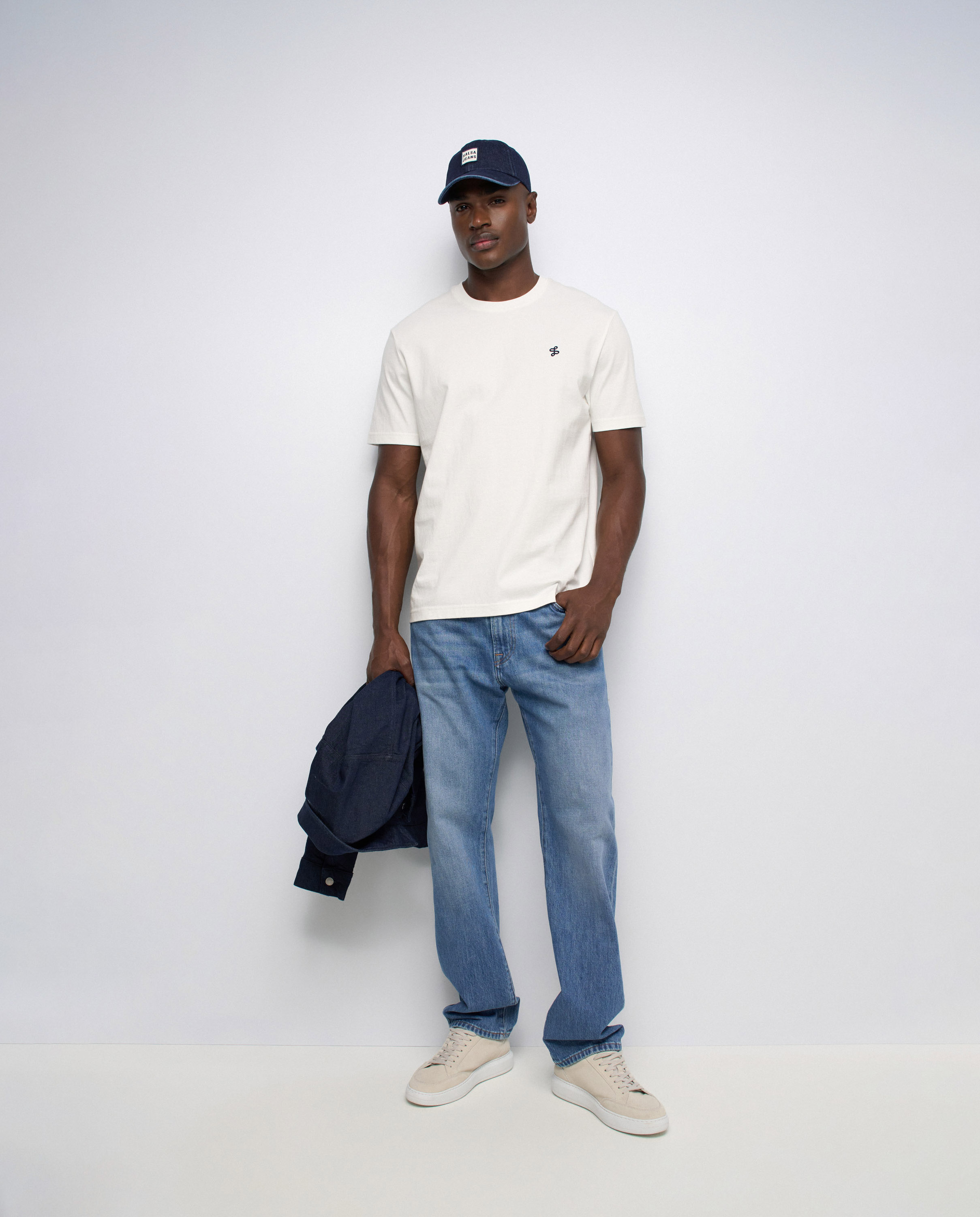 T-shirt com Branding Branco-5