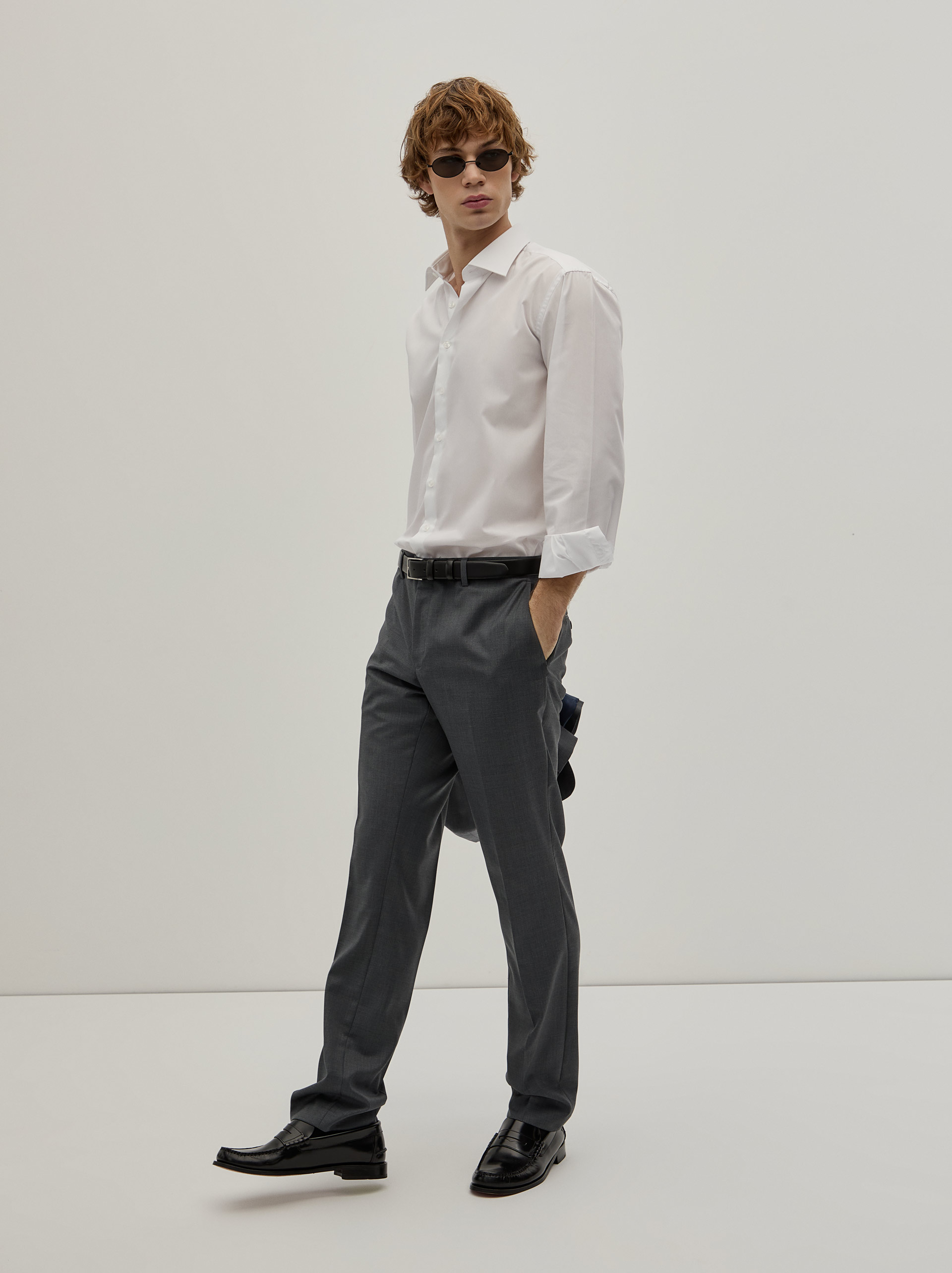 Camisa Clássica Regular Fit em Algodão Branco-2