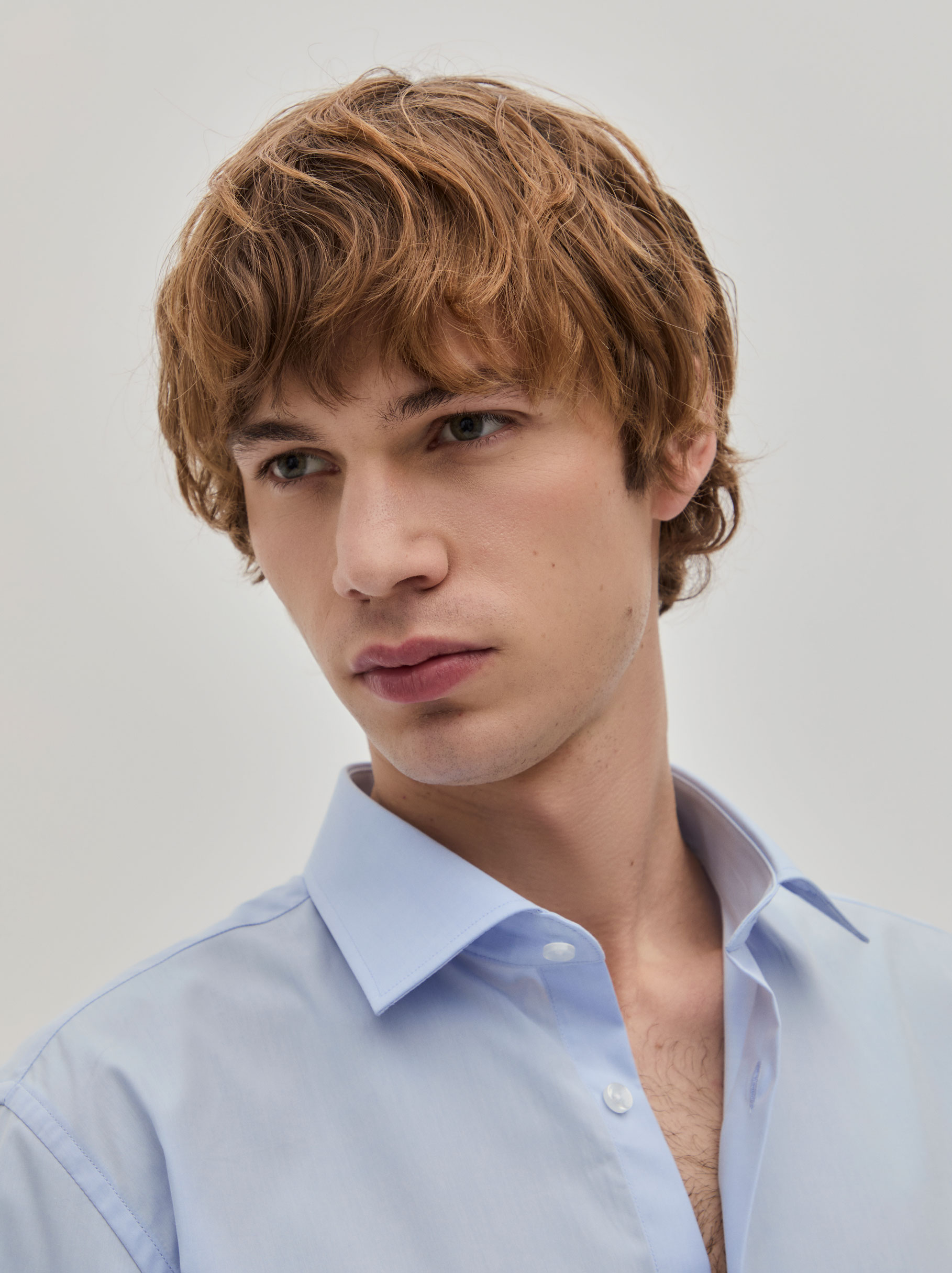 Camisa Clássica Regular Fit em Algodão Azul-claro-6