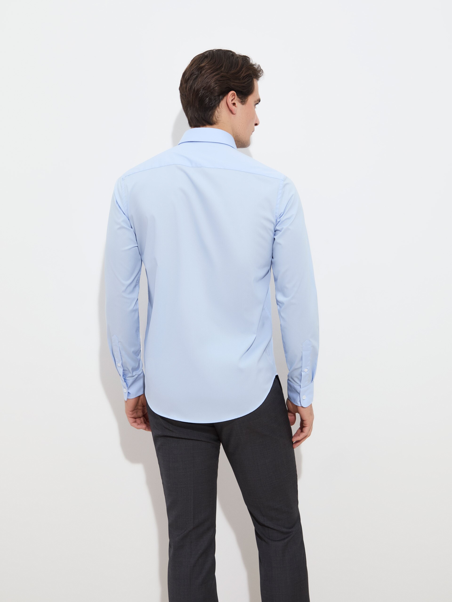 Camisa clássica slim fit Azul-claro-4