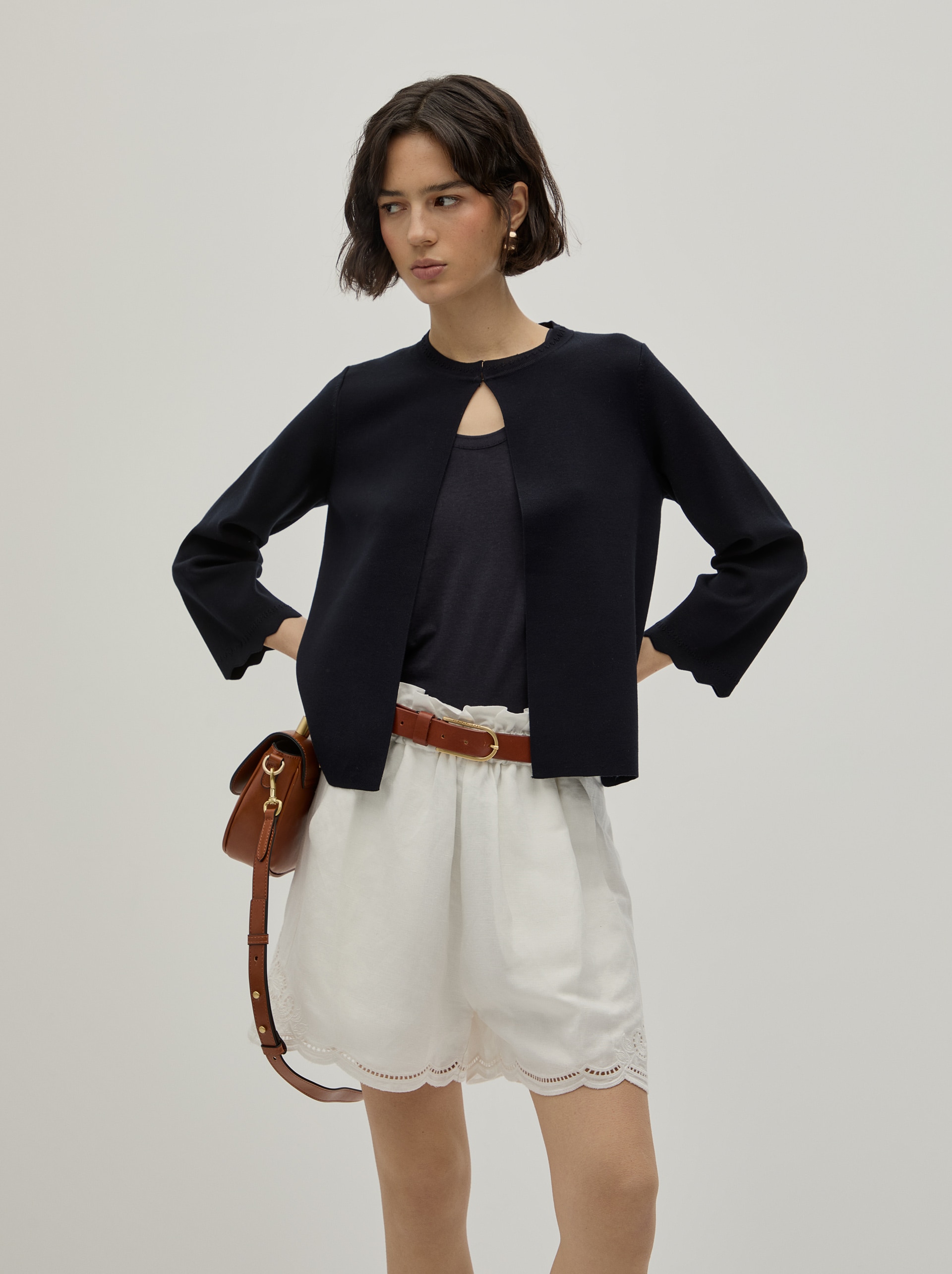 Imagem 0 de Cardigan Curto Aberto