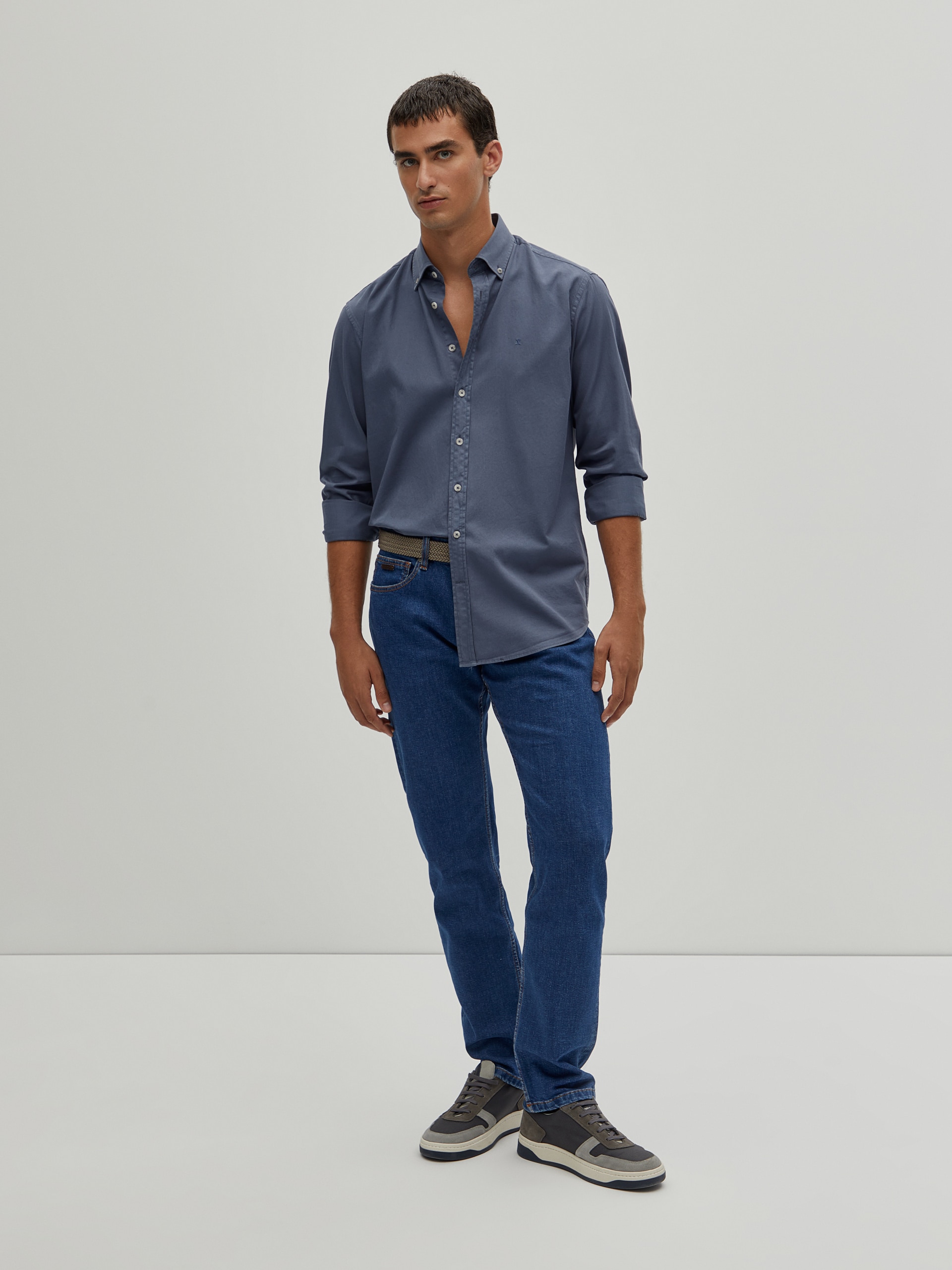 Camisa Lisa Regular Fit de Algodão Azul-2