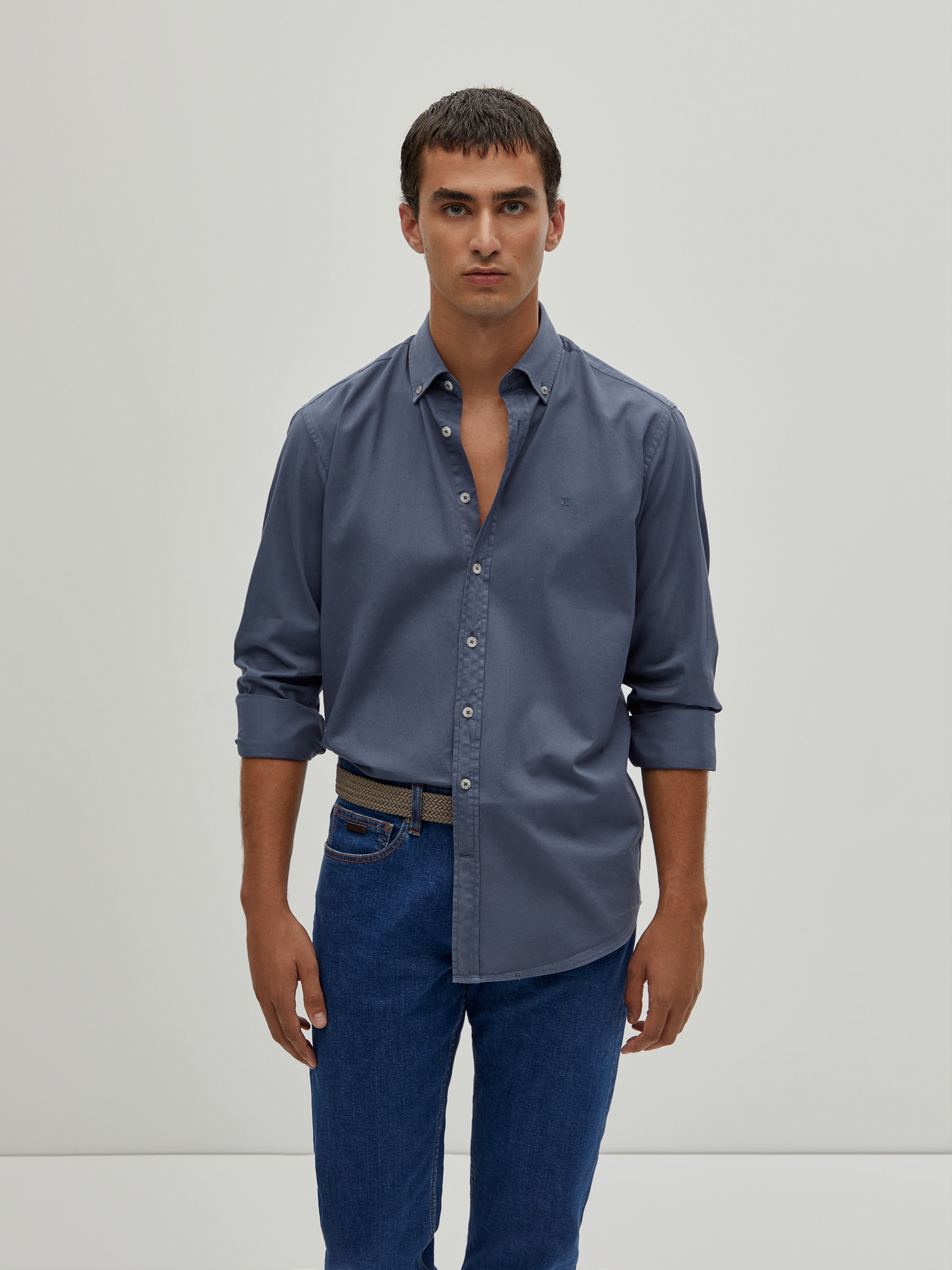 Camisa Lisa Regular Fit de Algodão Azul-3