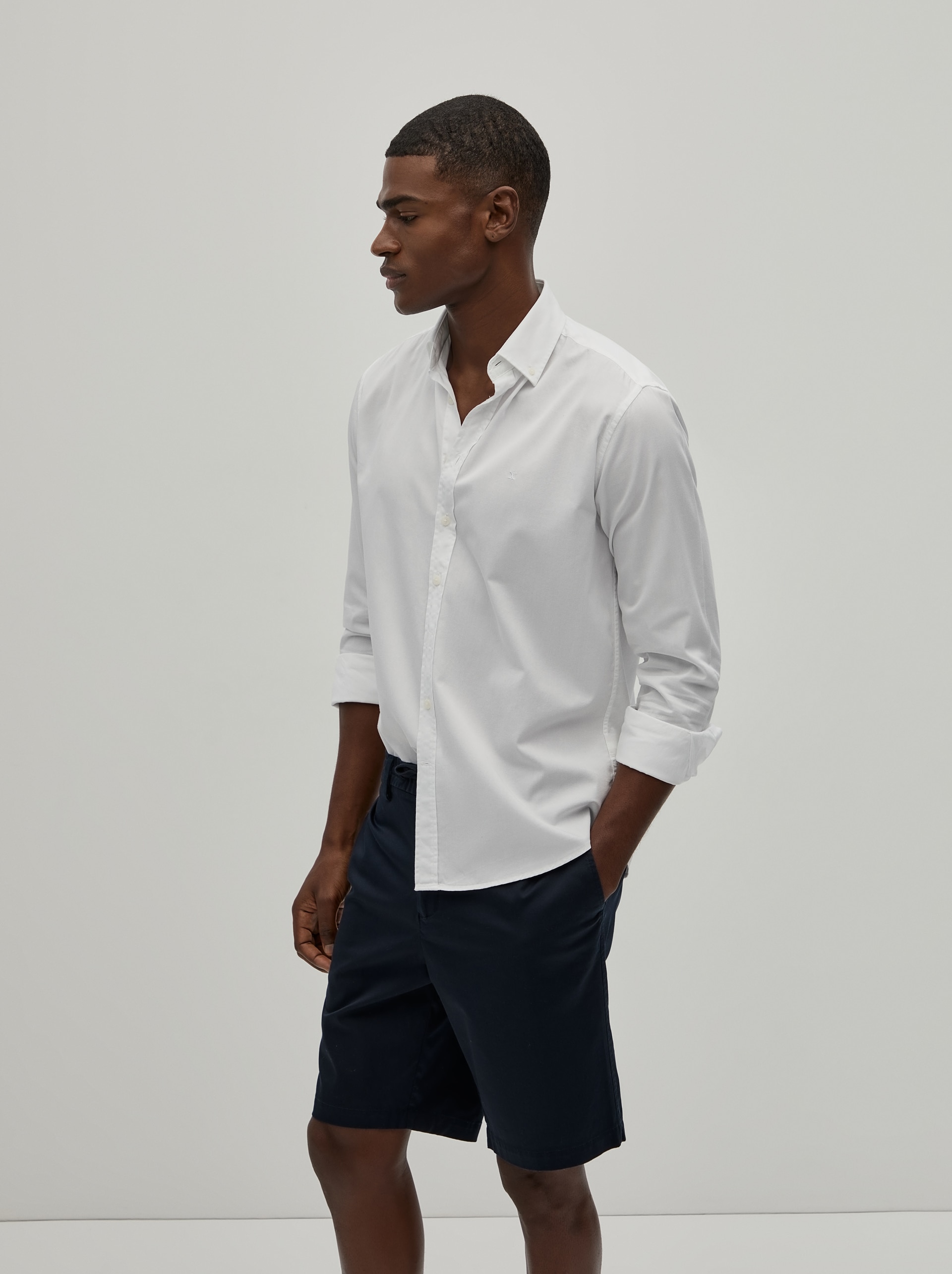 Camisa Lisa Regular Fit de Algodão Branco-5