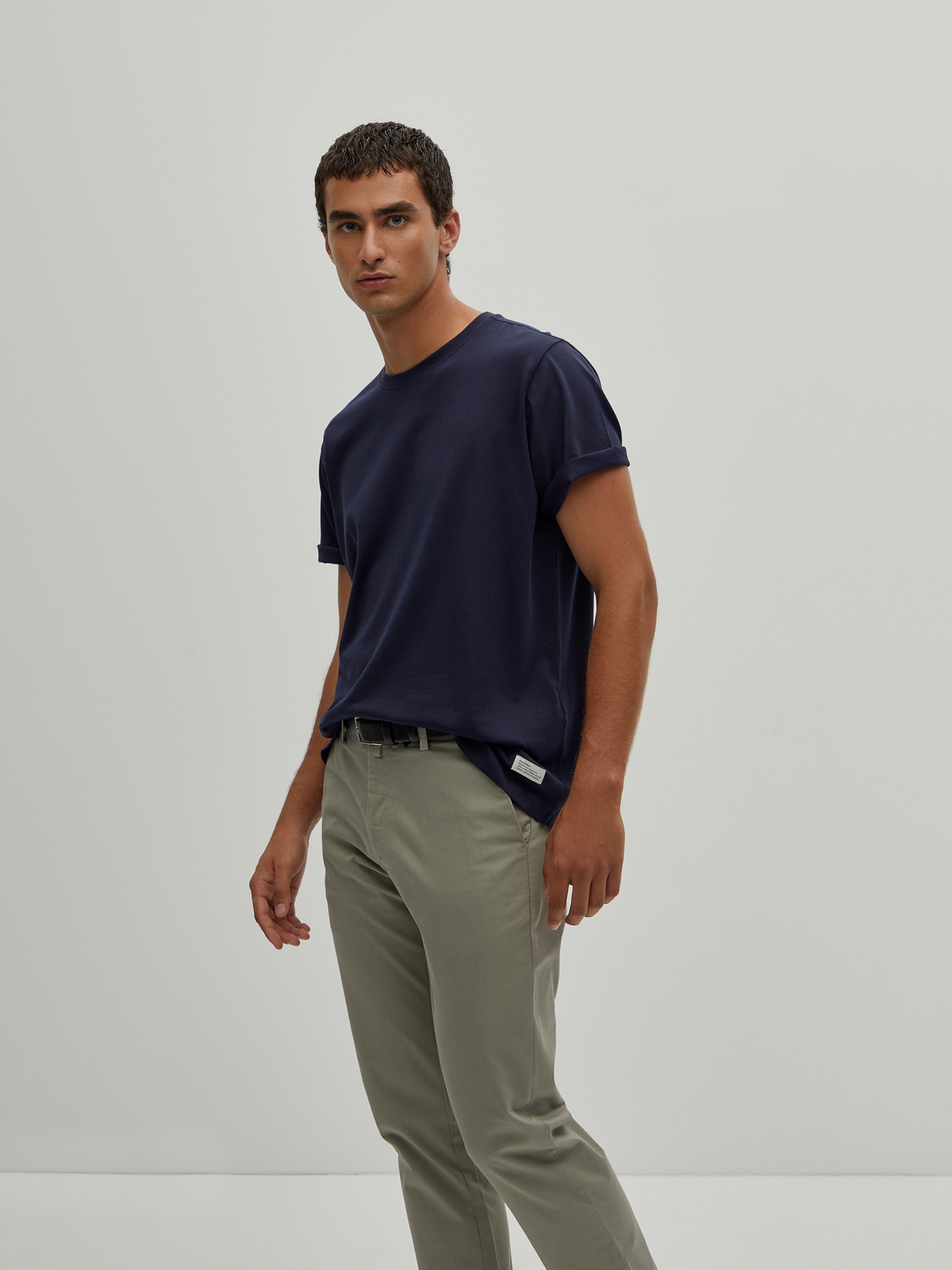 T-Shirt Básica Algodão Azul-marinho-4